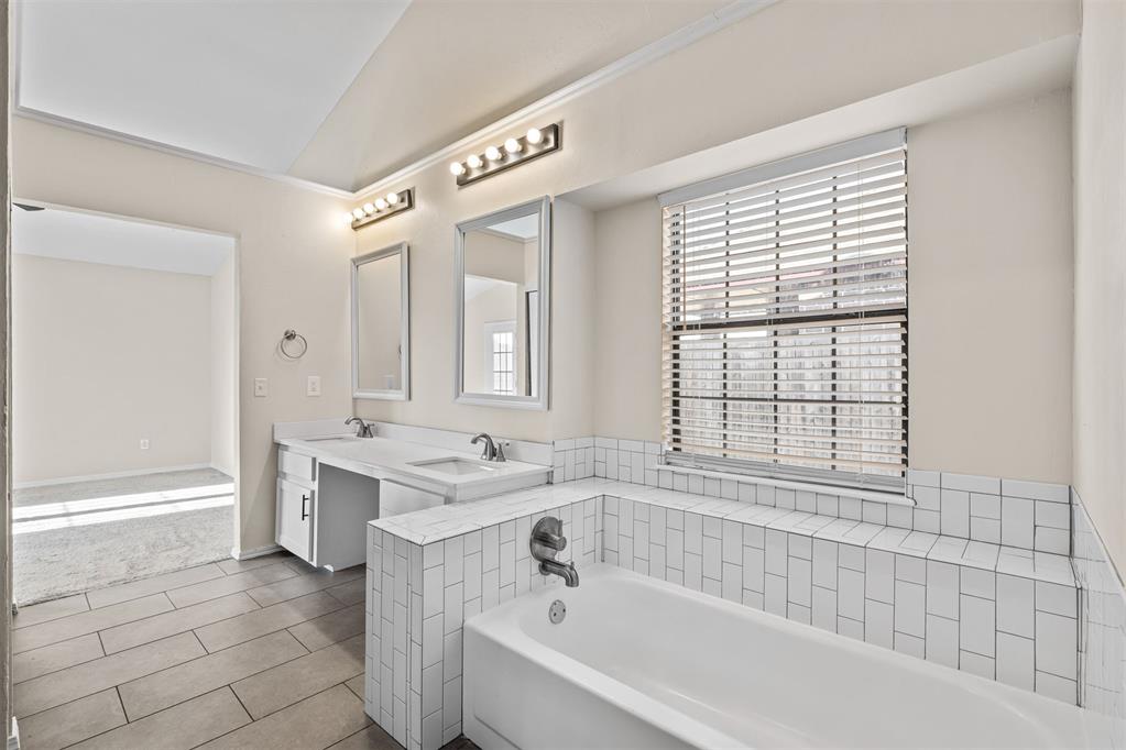 1124 SW 133rd Street