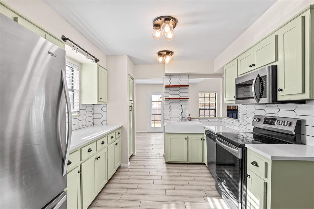 1124 SW 133rd Street