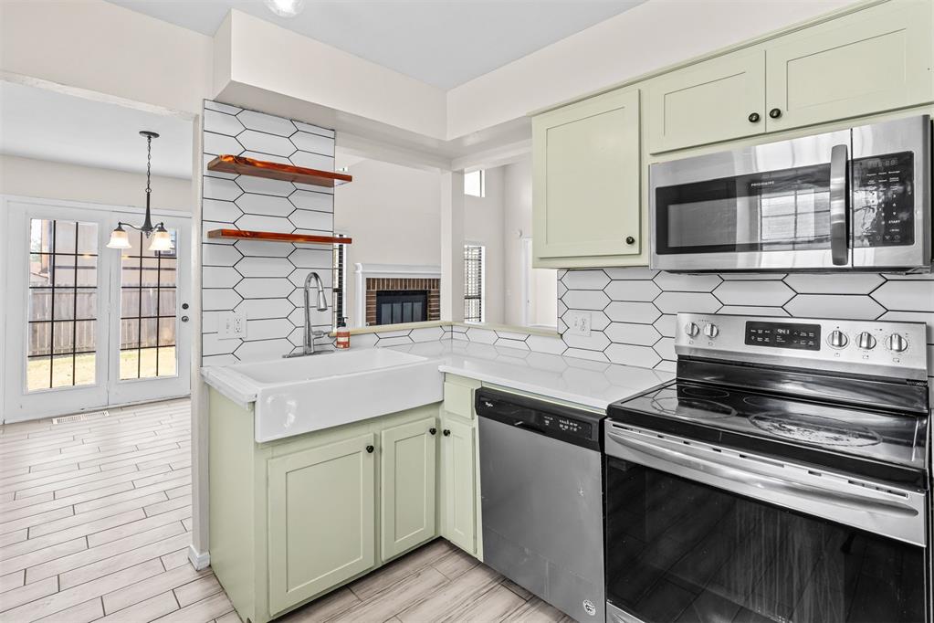1124 SW 133rd Street