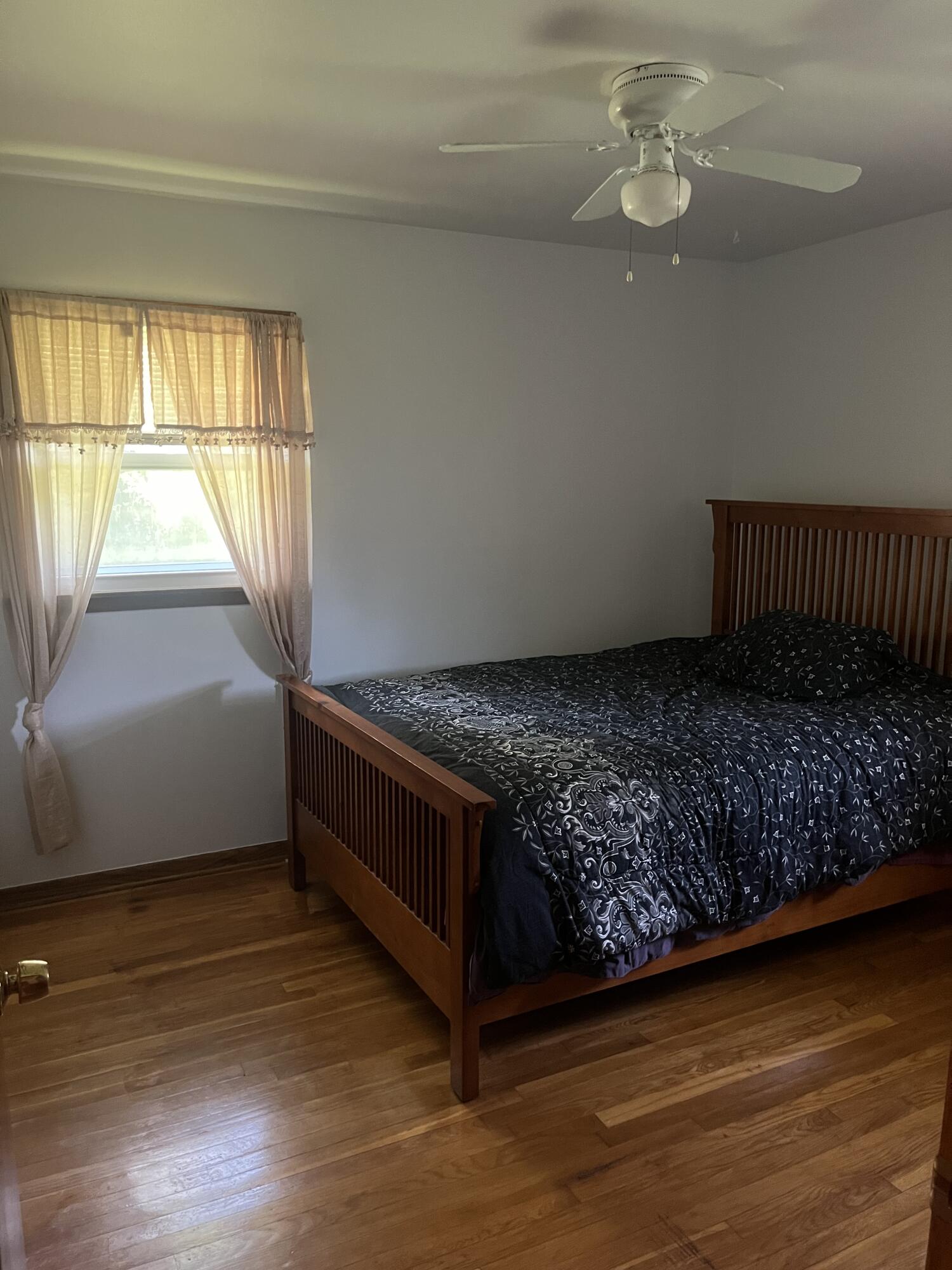 W159N5636 Cindy Ct, Menomonee Falls