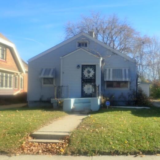3882 N 16th St, Milwaukee