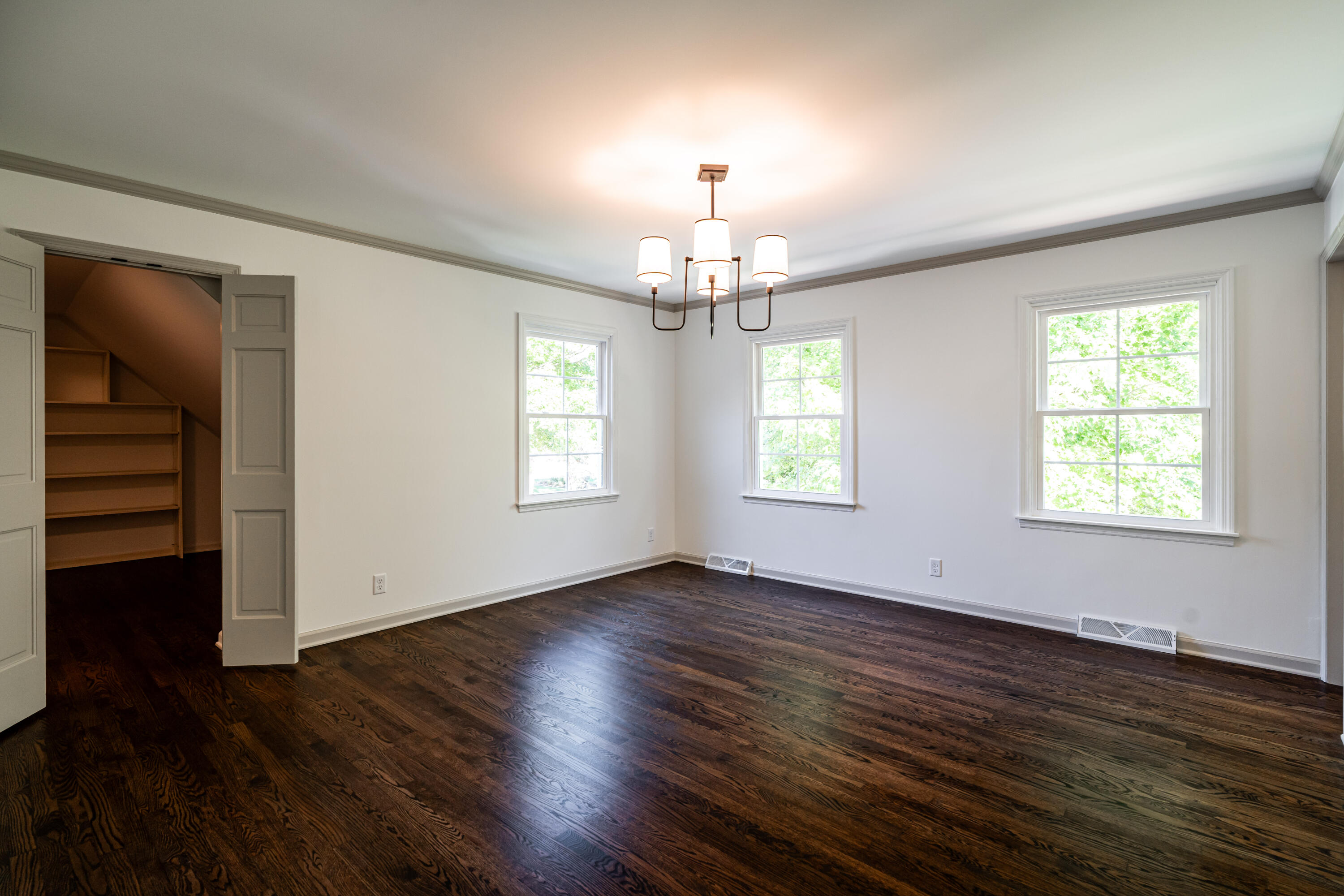 9931 N Otto Rd, Mequon