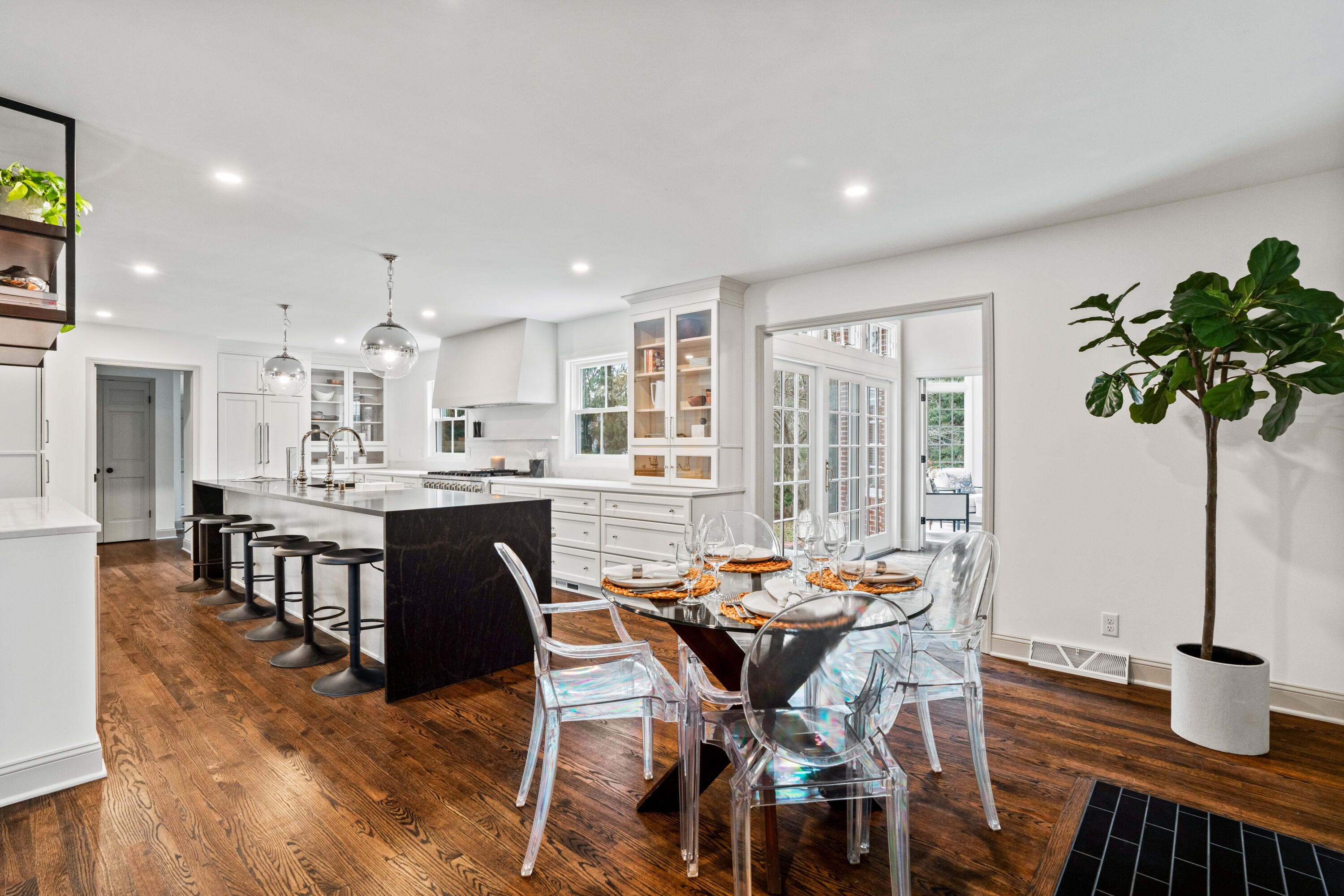 9931 N Otto Rd, Mequon