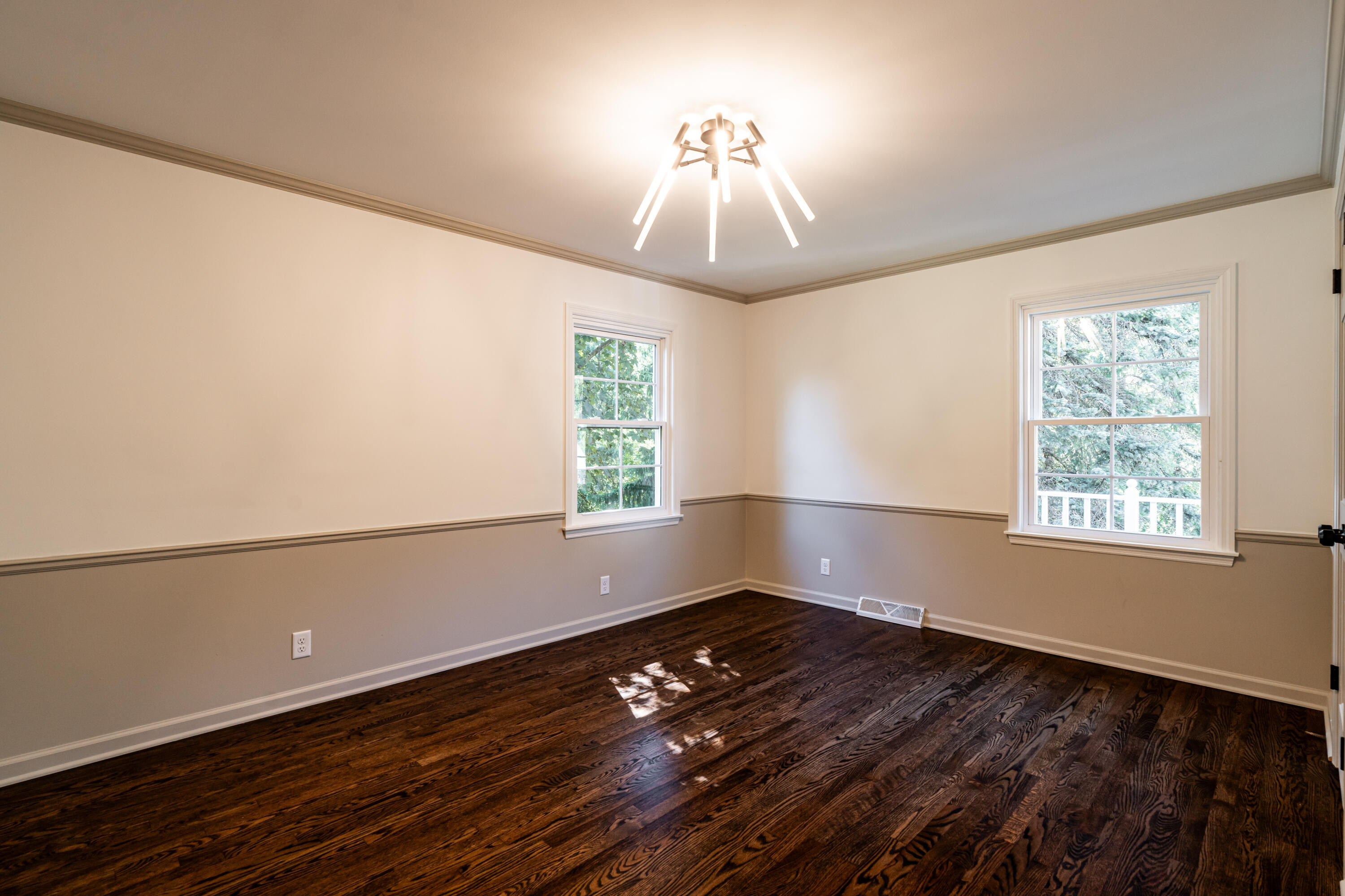 9931 N Otto Rd, Mequon