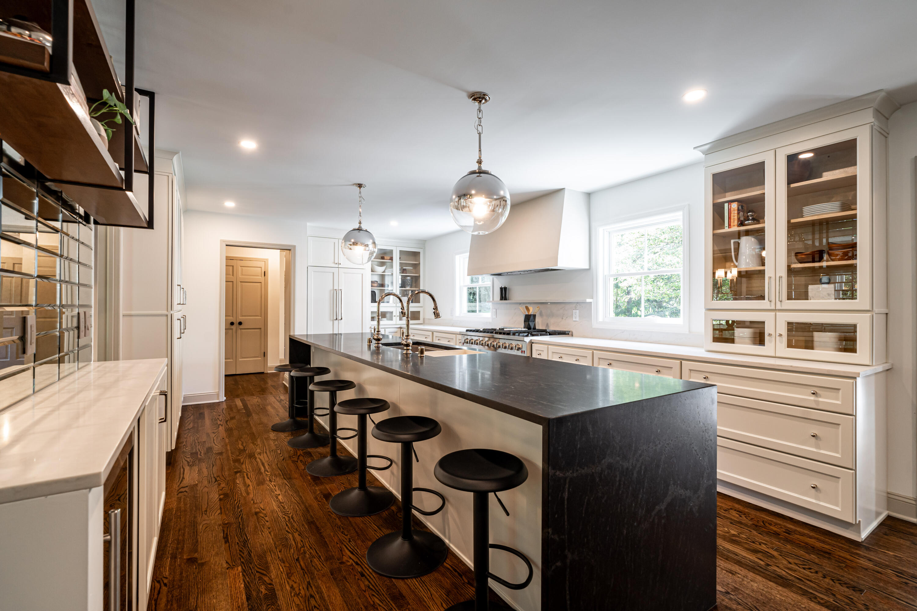 9931 N Otto Rd, Mequon