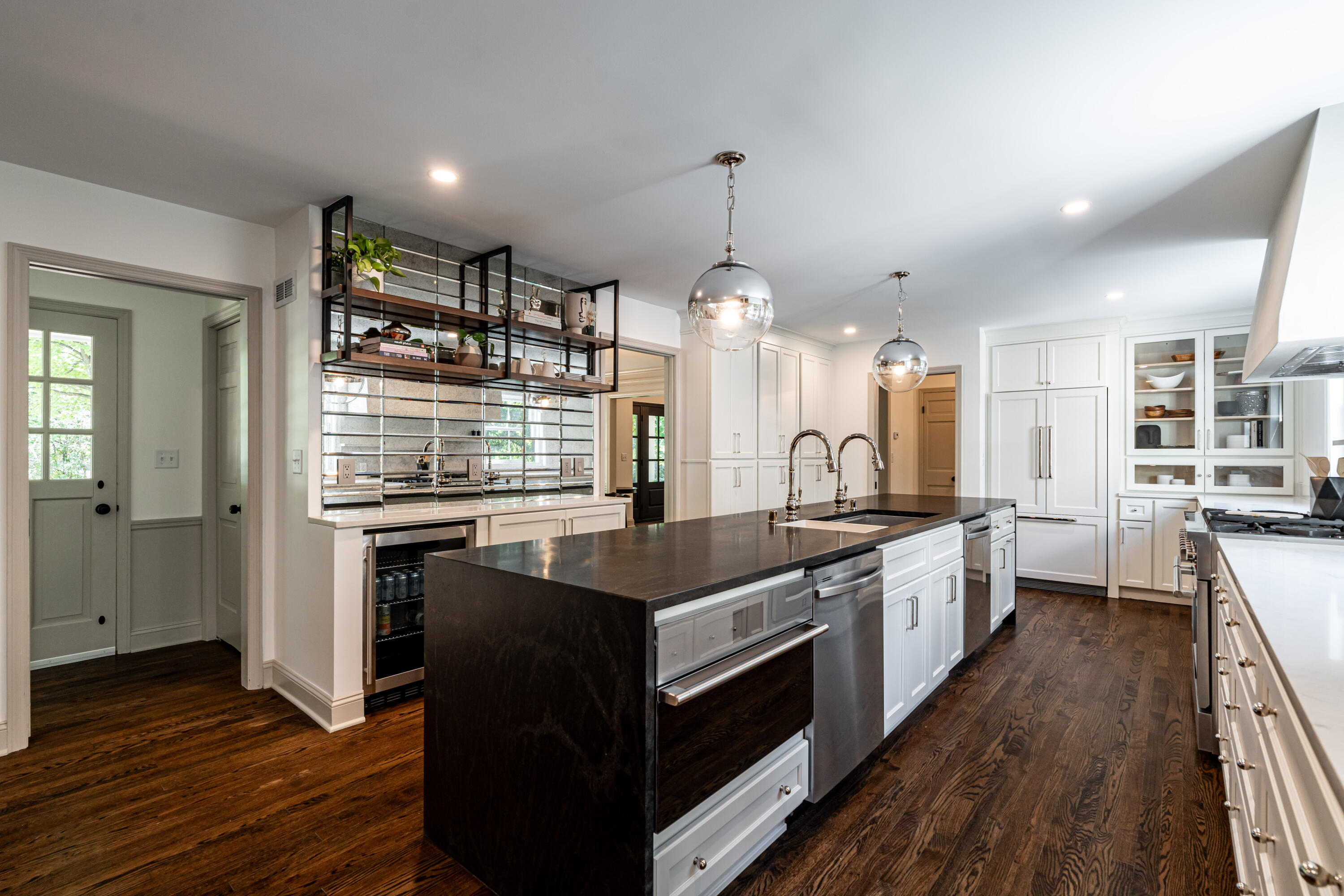 9931 N Otto Rd, Mequon