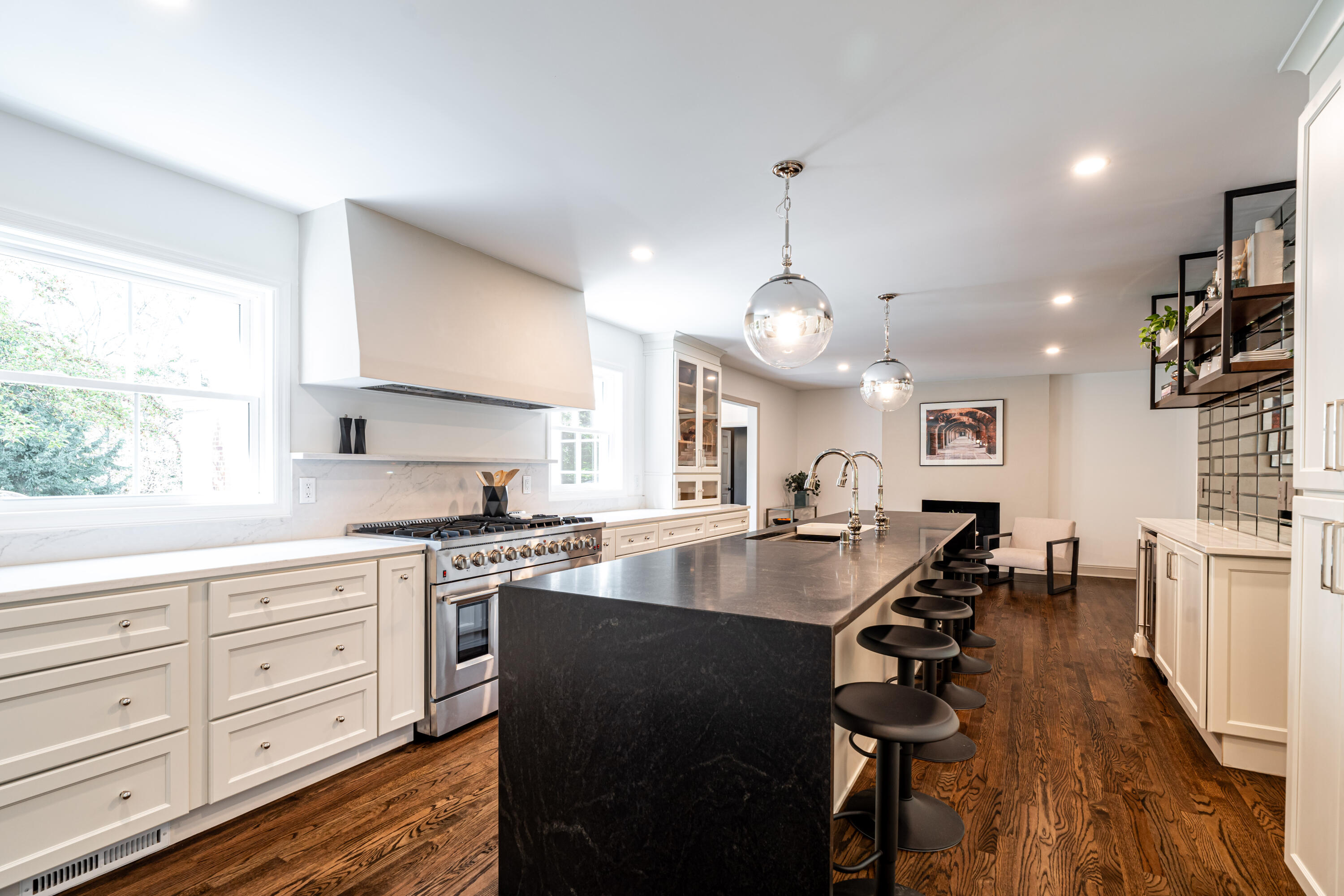 9931 N Otto Rd, Mequon