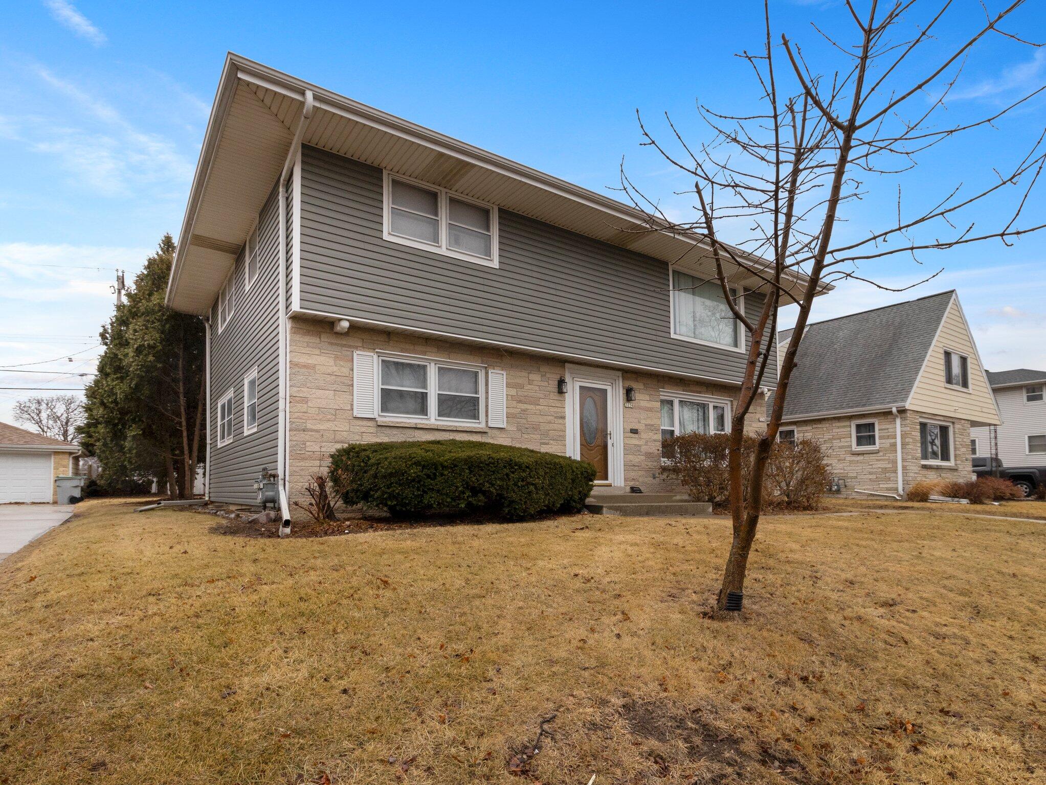 3234 S 76th St, 3236, Milwaukee