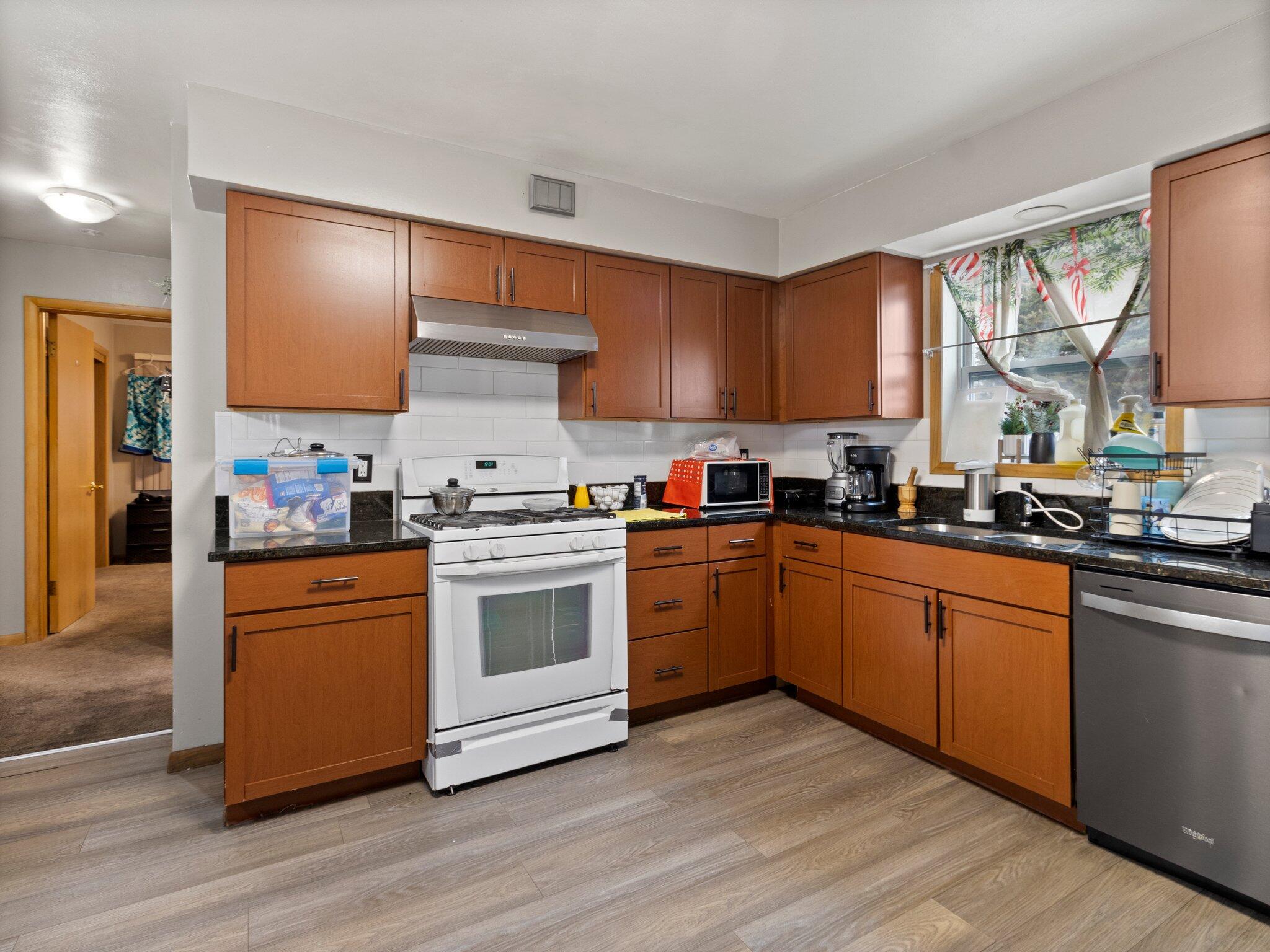 3234 S 76th St, 3236, Milwaukee