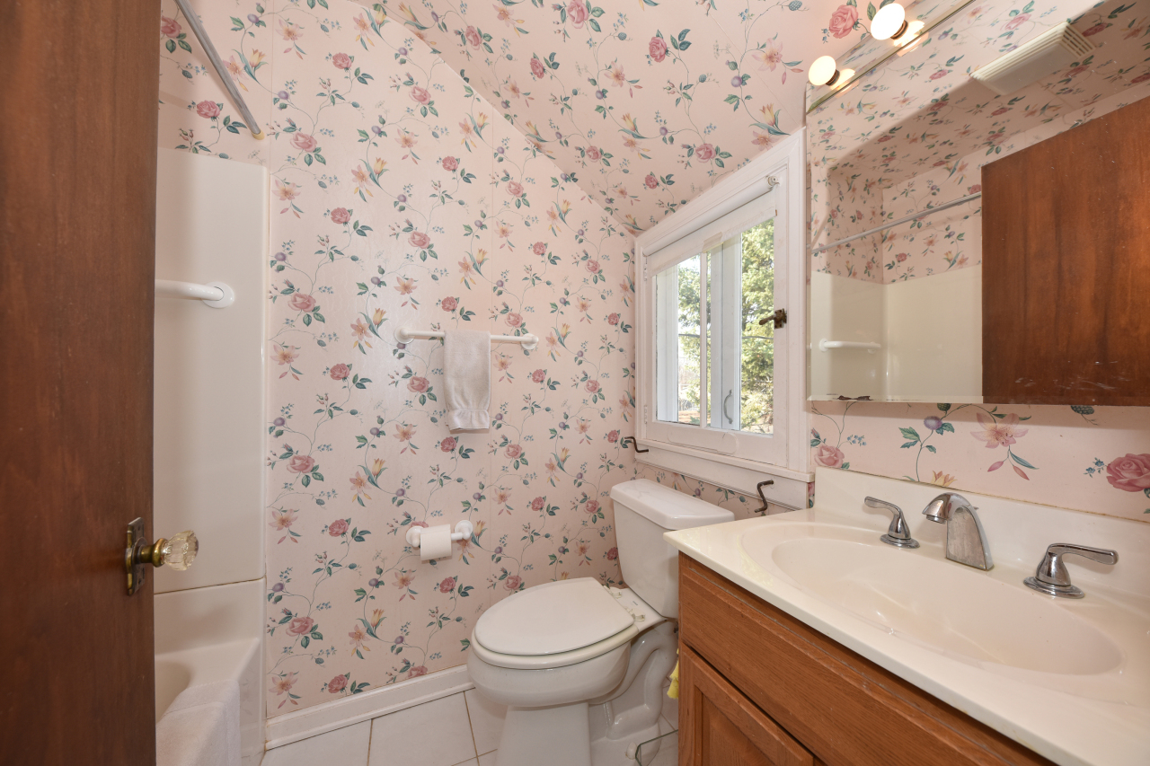3051 N 78th St, Milwaukee