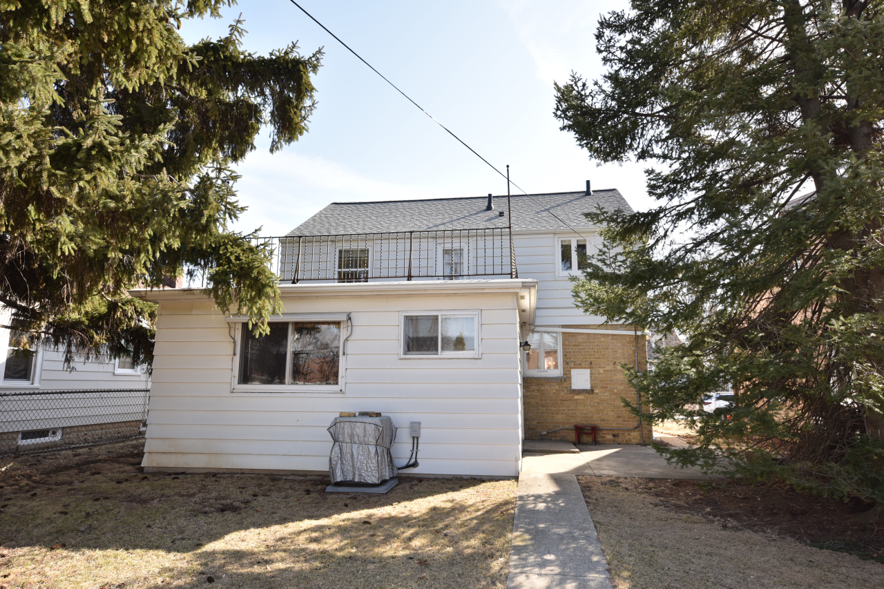 3051 N 78th St, Milwaukee