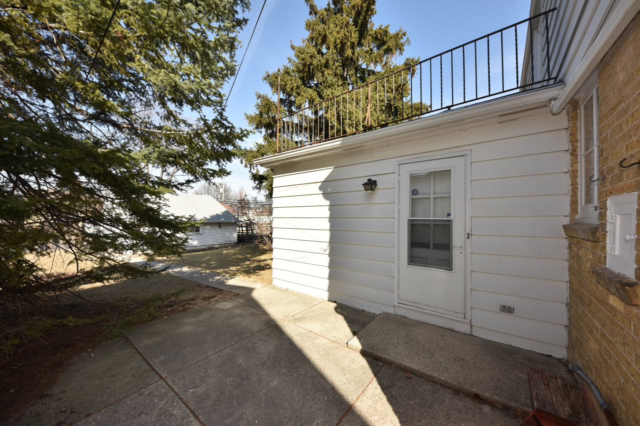 3051 N 78th St, Milwaukee