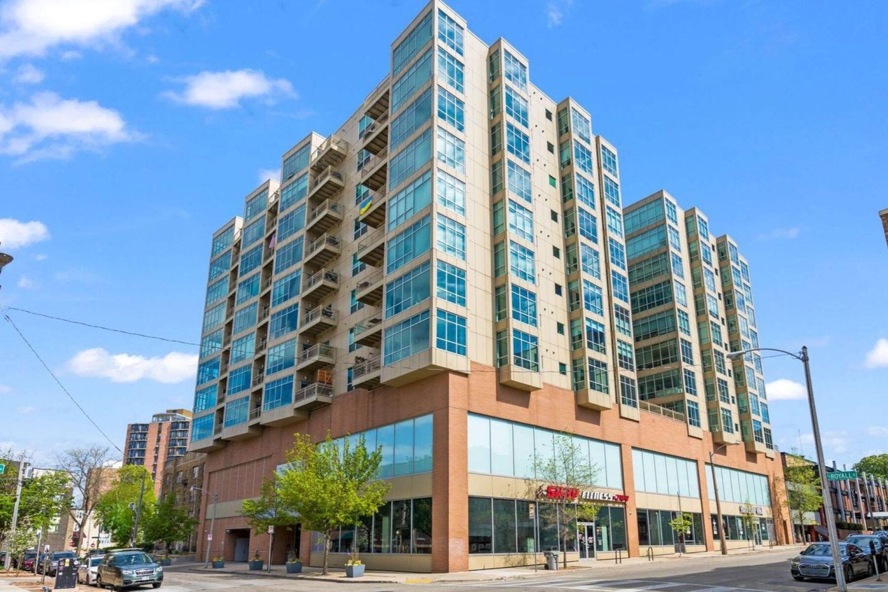 1550 E Royall Pl