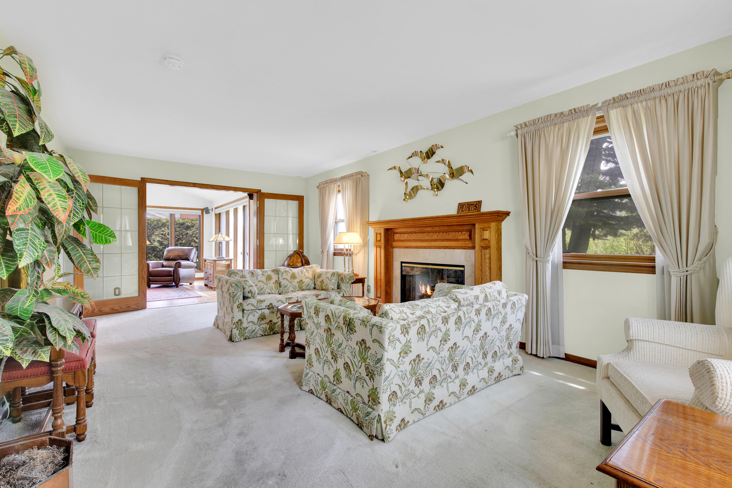 2820 N Park Dr, Wauwatosa