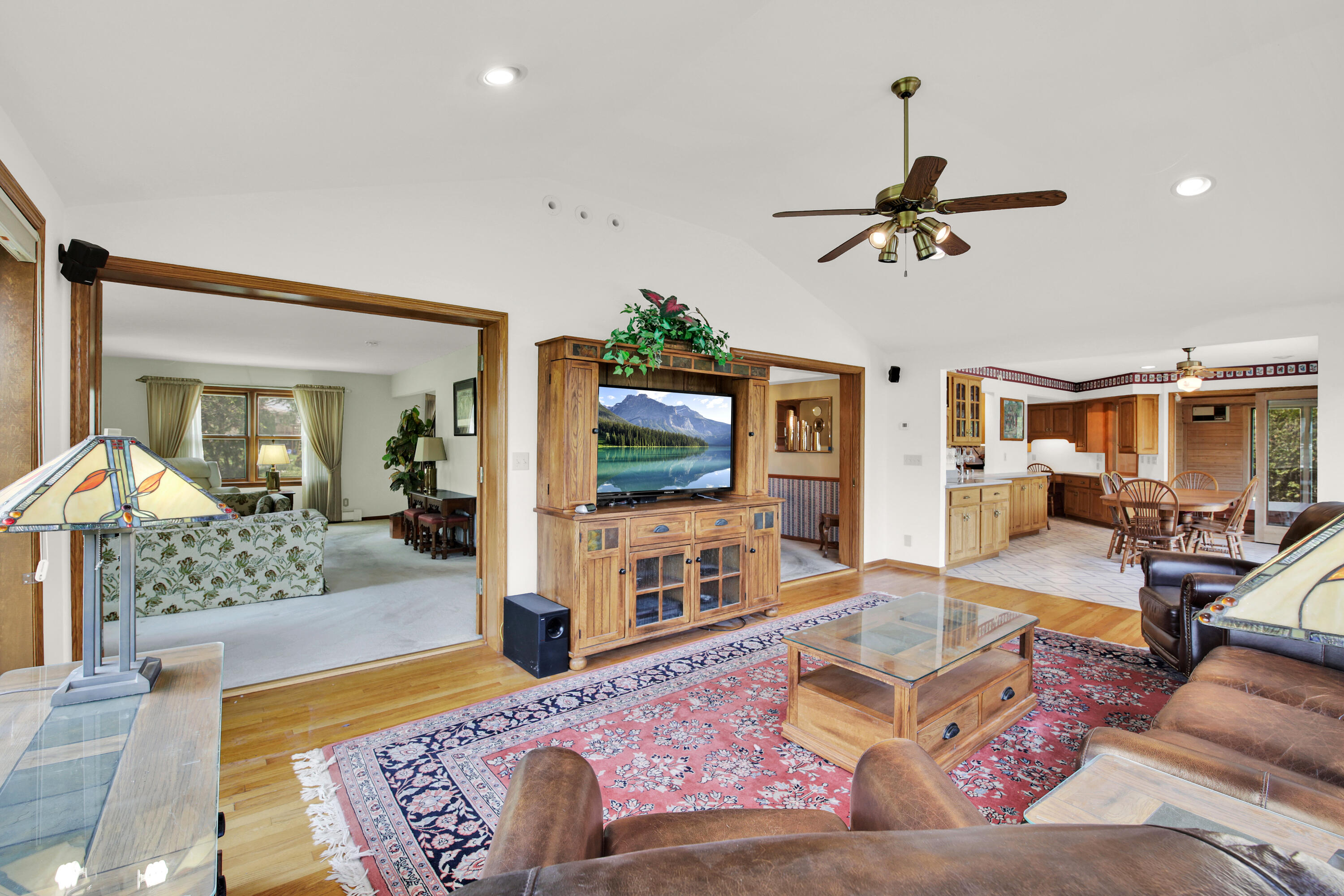 2820 N Park Dr, Wauwatosa
