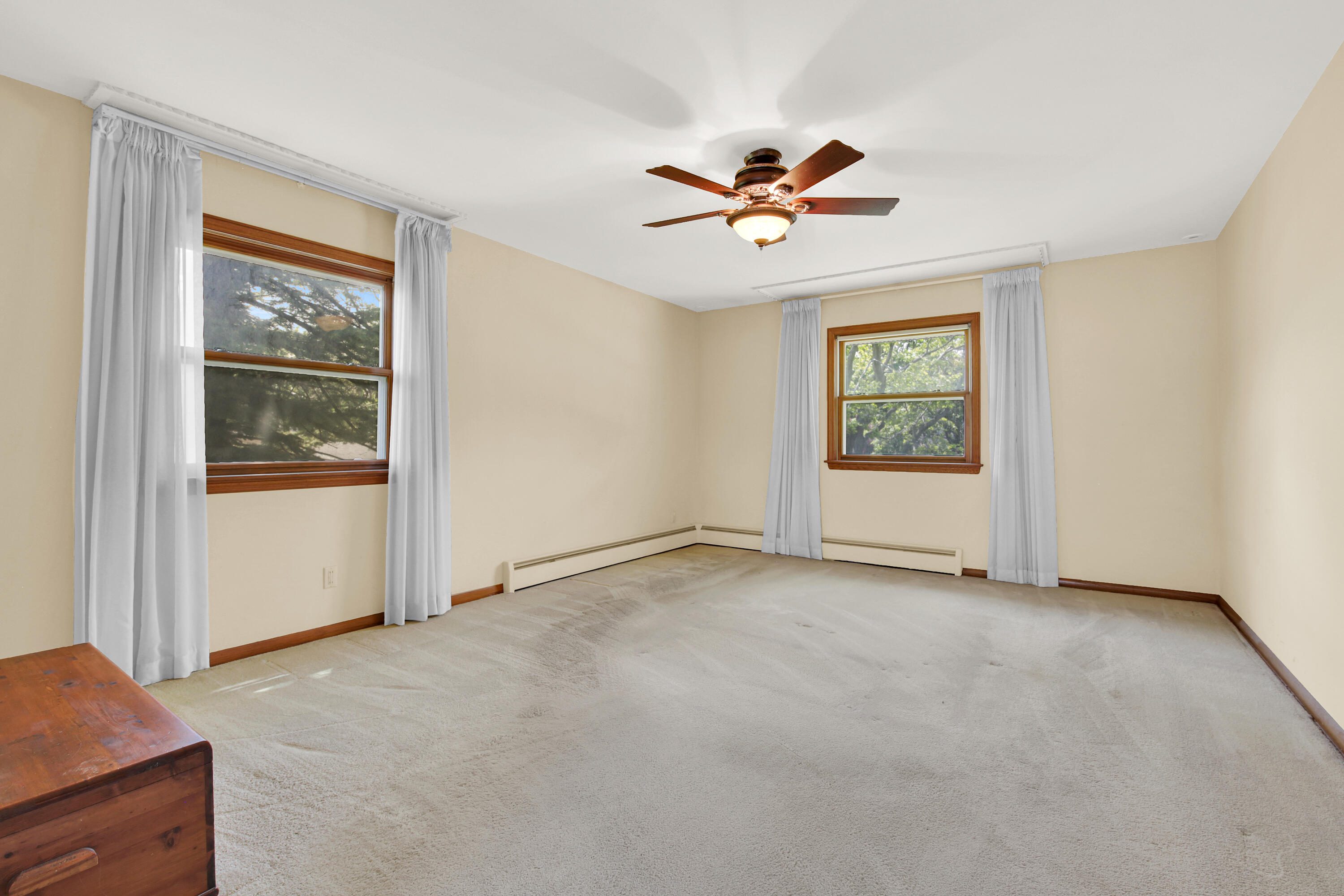 2820 N Park Dr, Wauwatosa