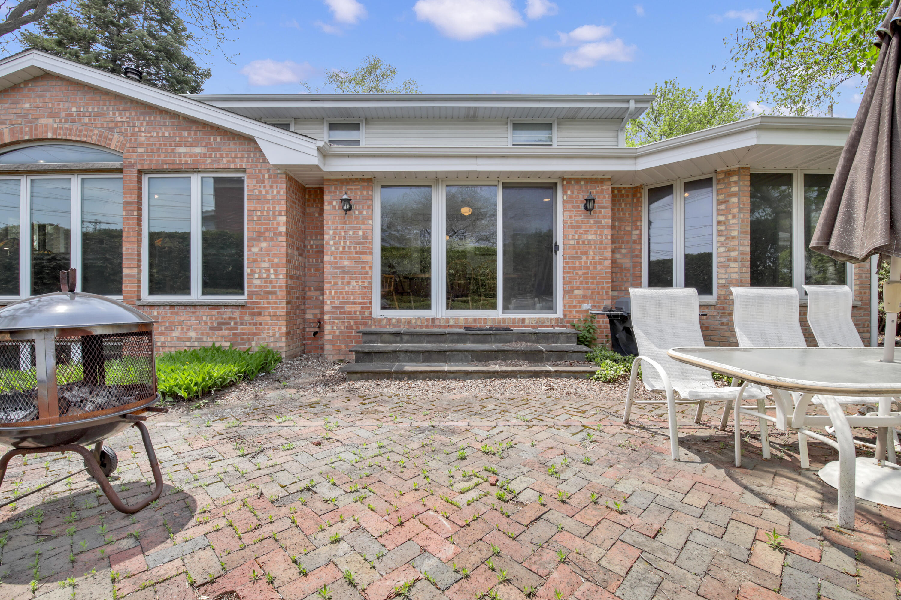 2820 N Park Dr, Wauwatosa