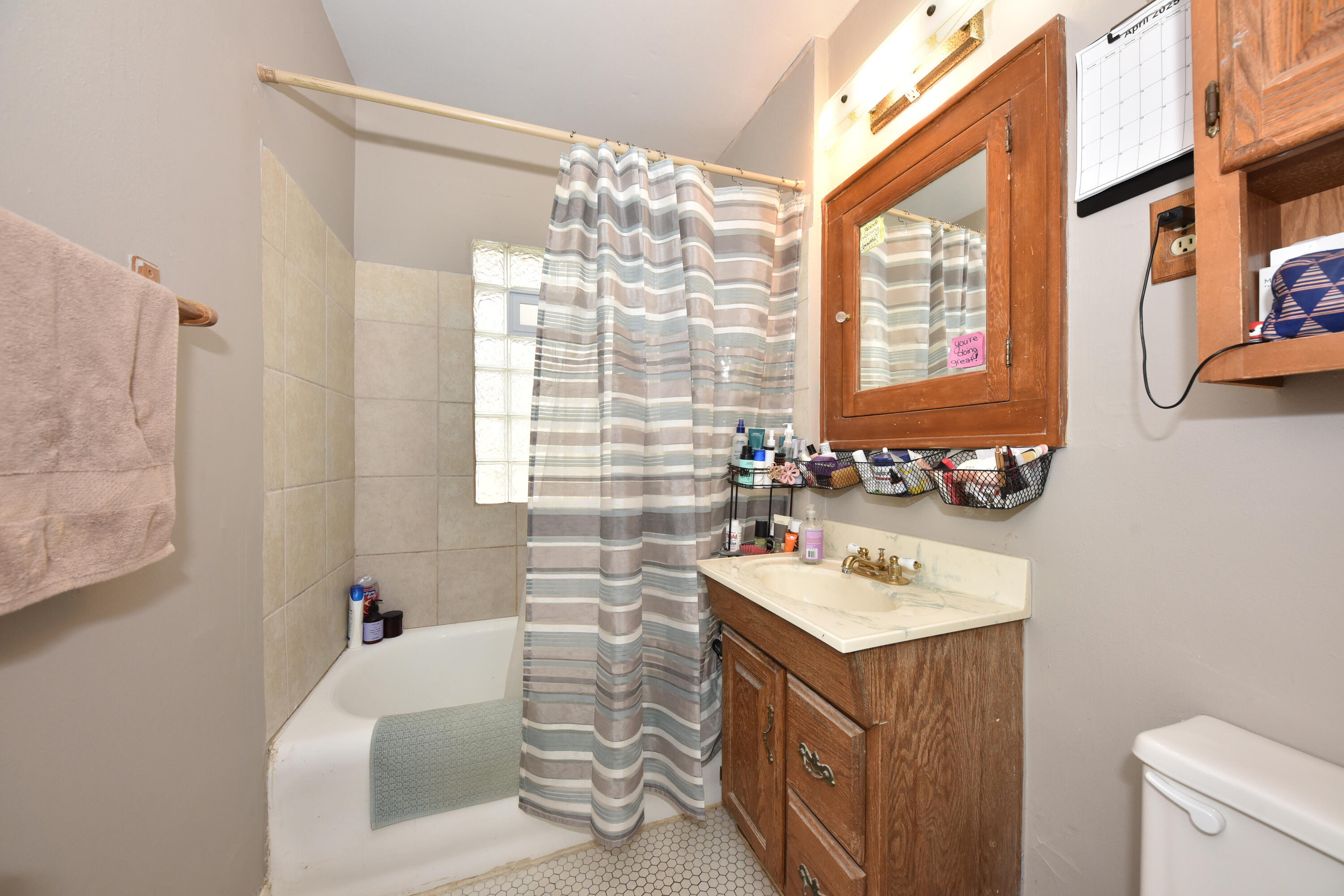 2335 N 65th St, 2337, Wauwatosa