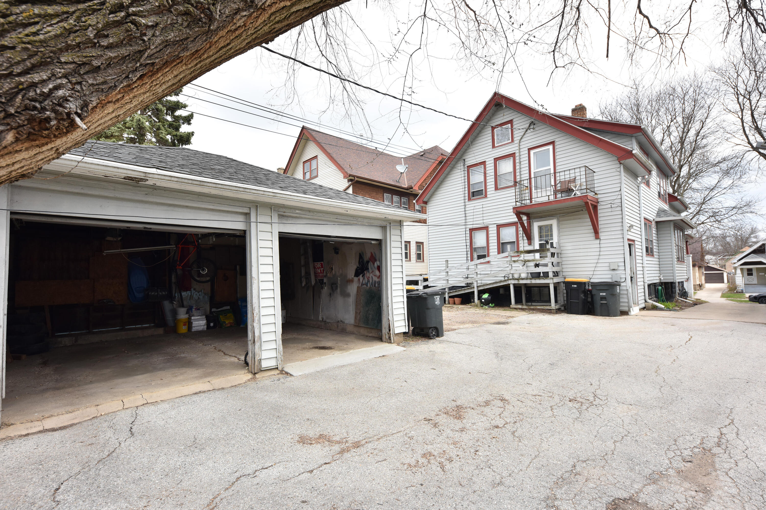 2335 N 65th St, 2337, Wauwatosa