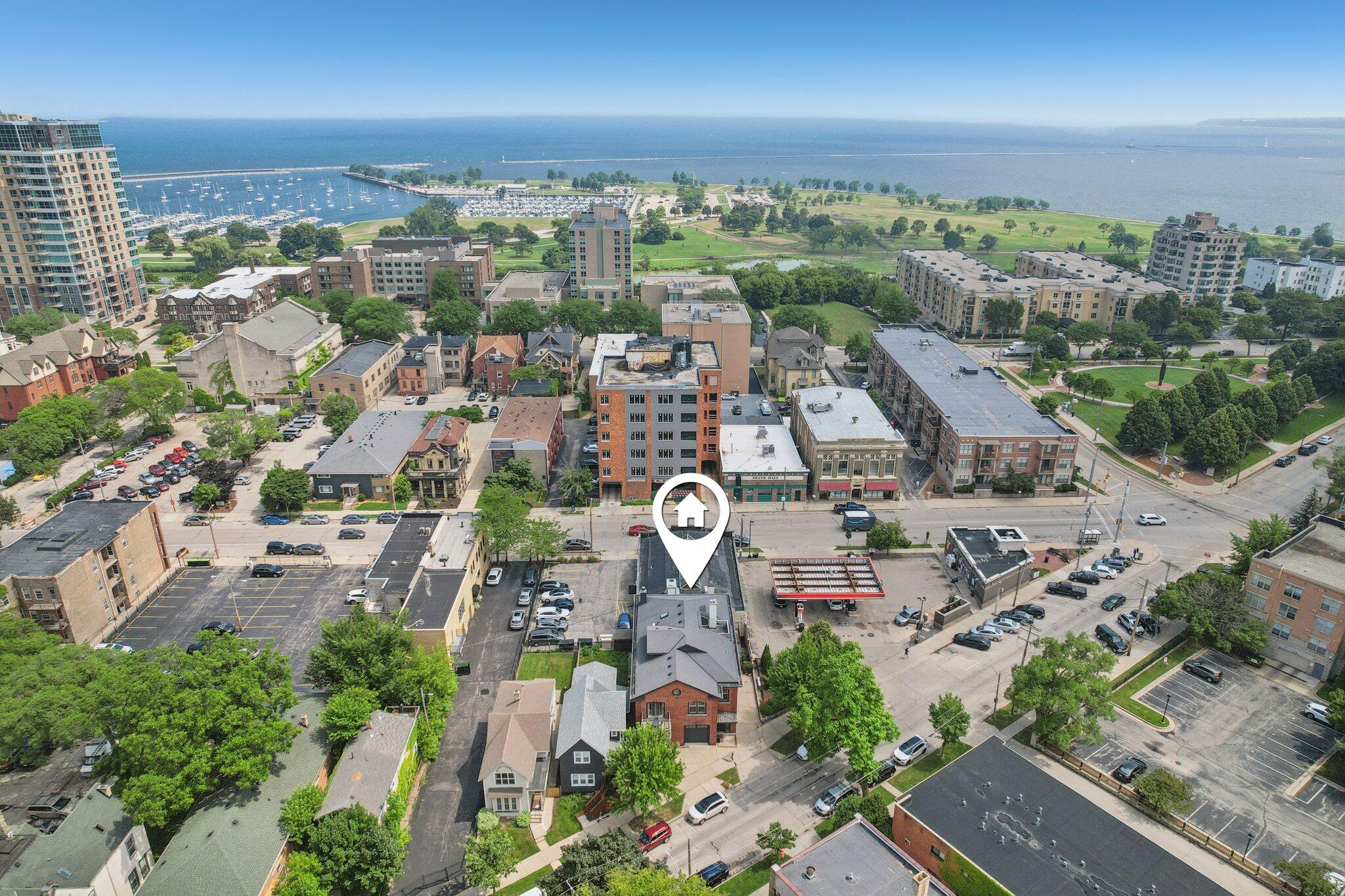 1442 N Franklin Pl, 3, Milwaukee