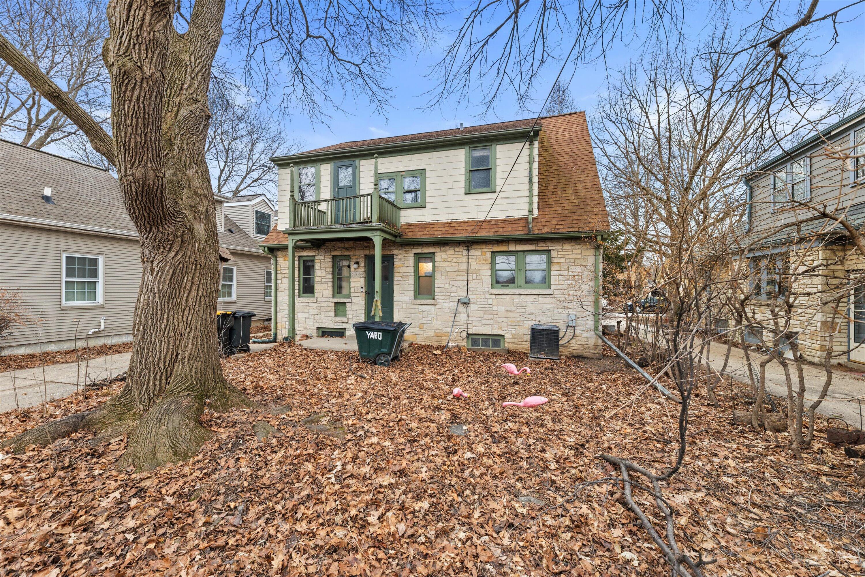 2408 N 73rd St