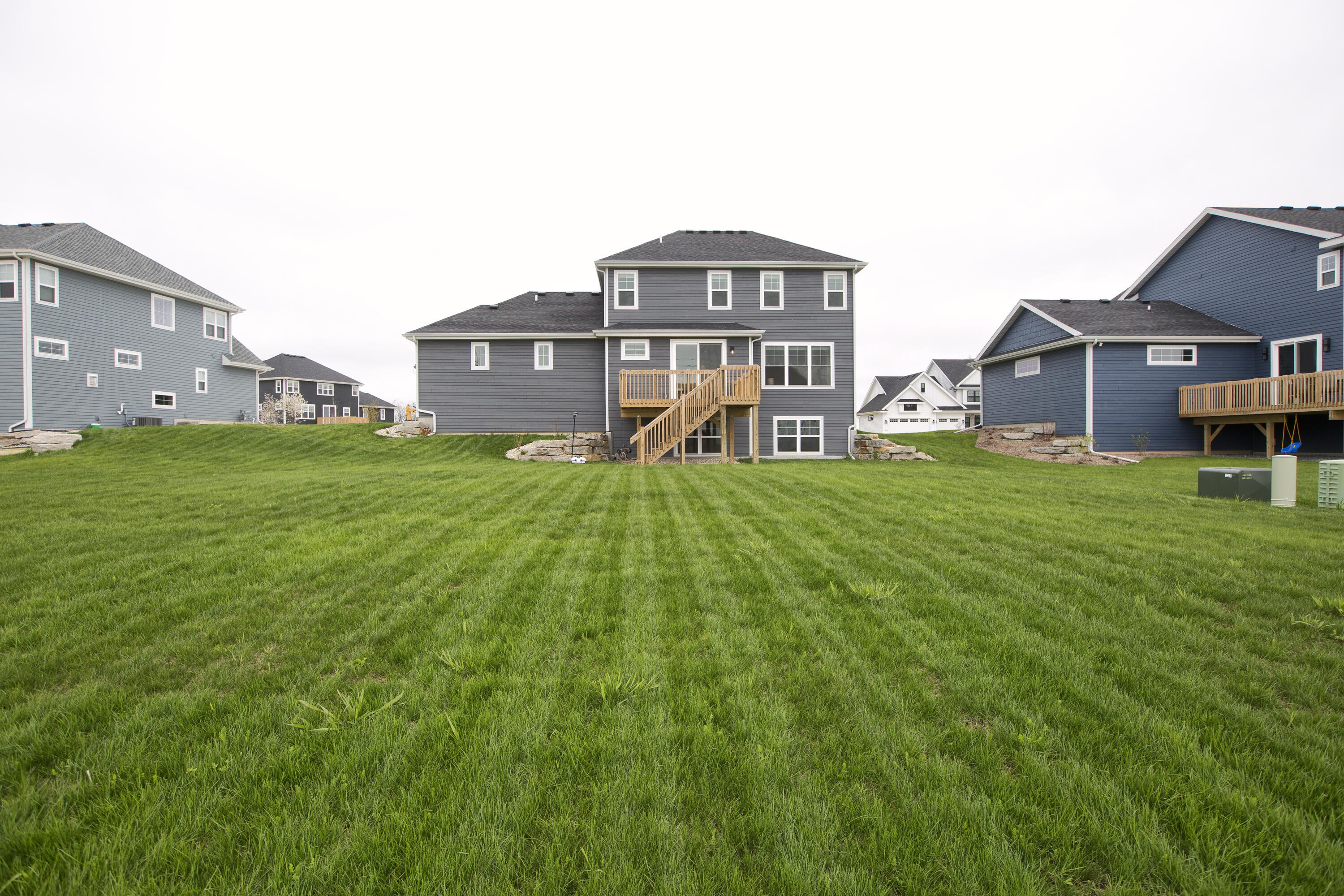 10601 N Tree Sparrow Dr, Mequon