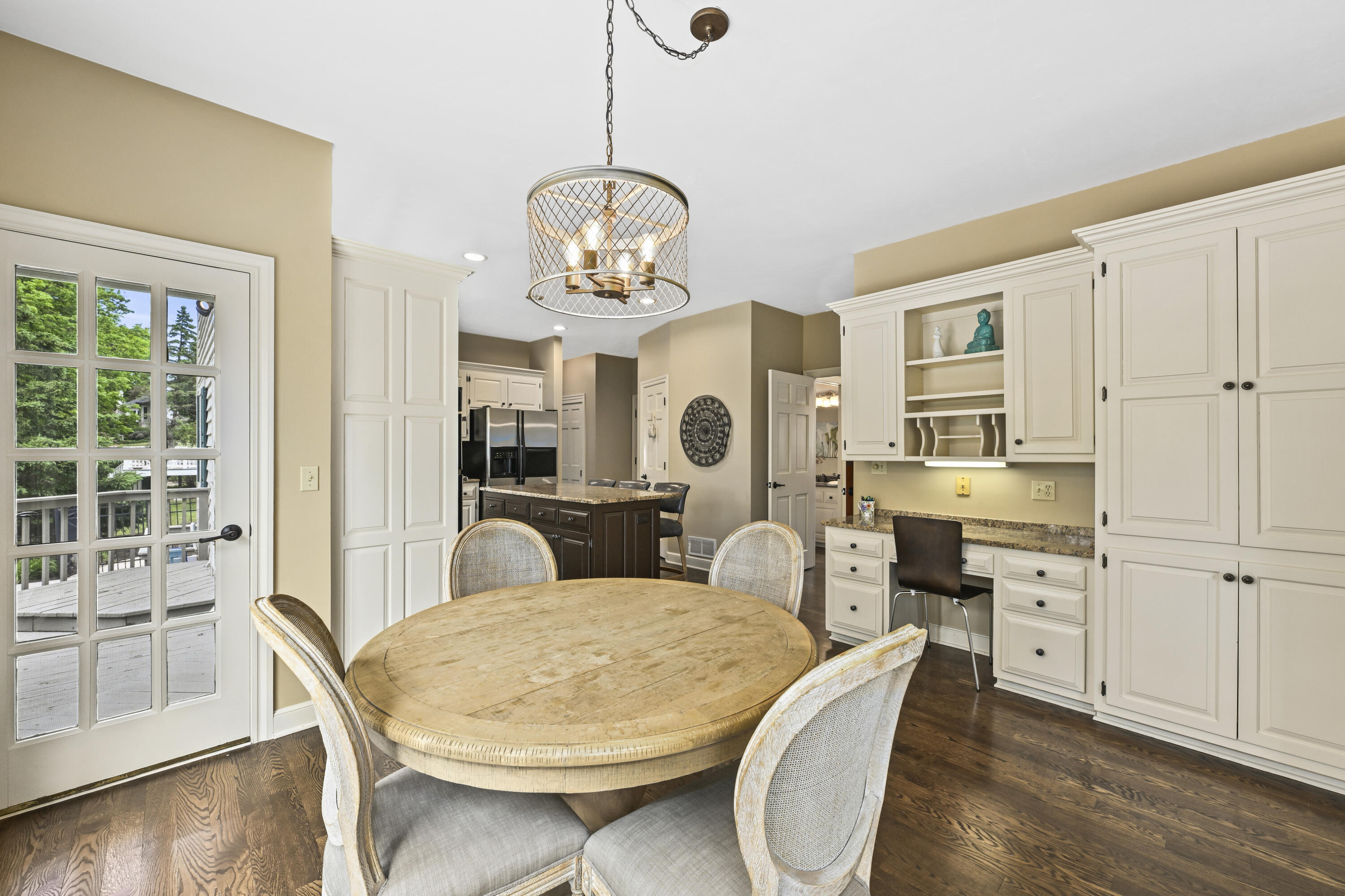 4665 Hastings Dr