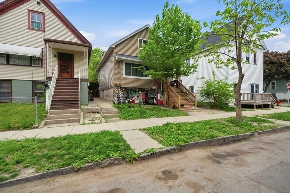 1978 S 12th St S