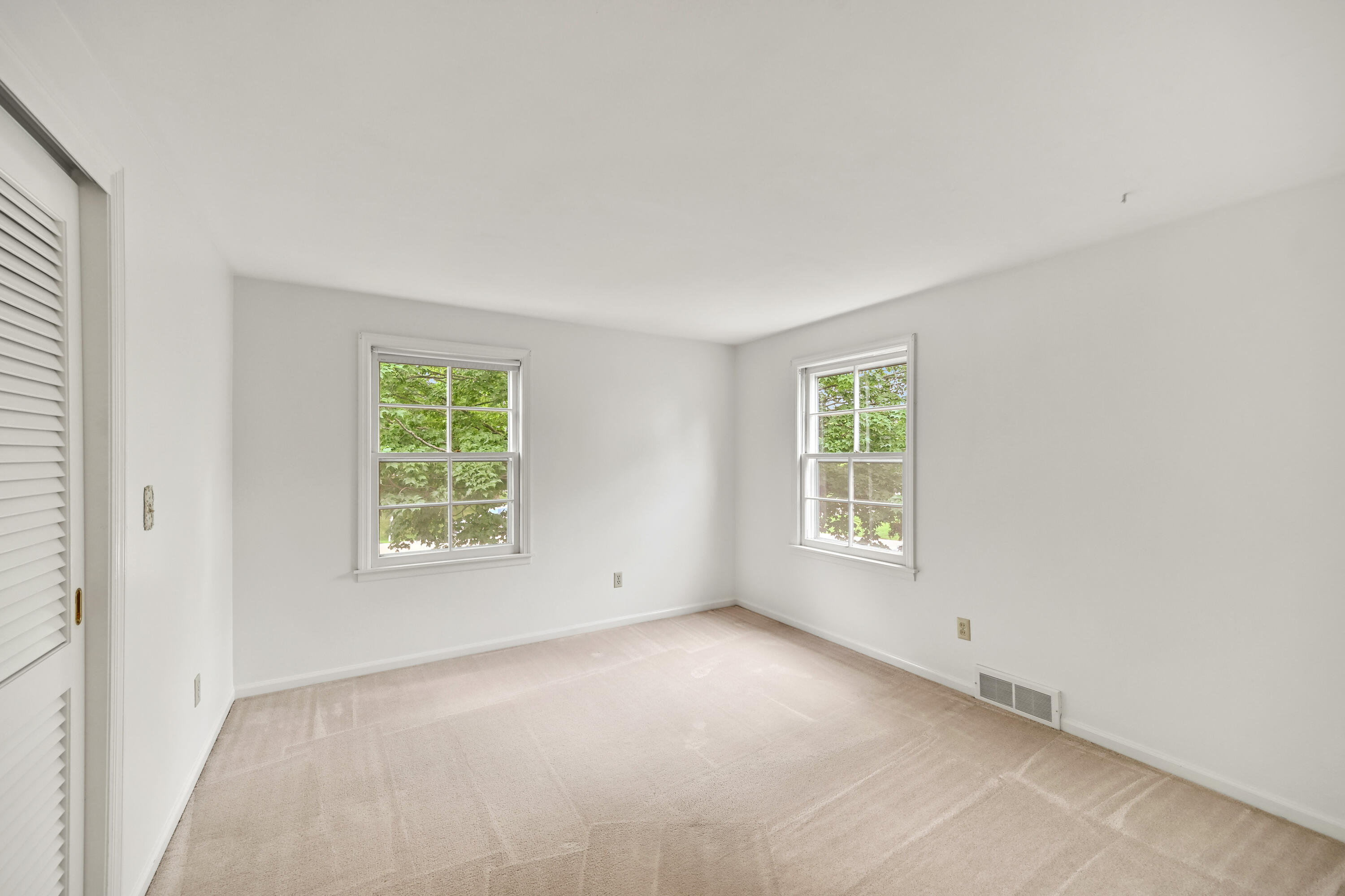 12500 Stephen Pl