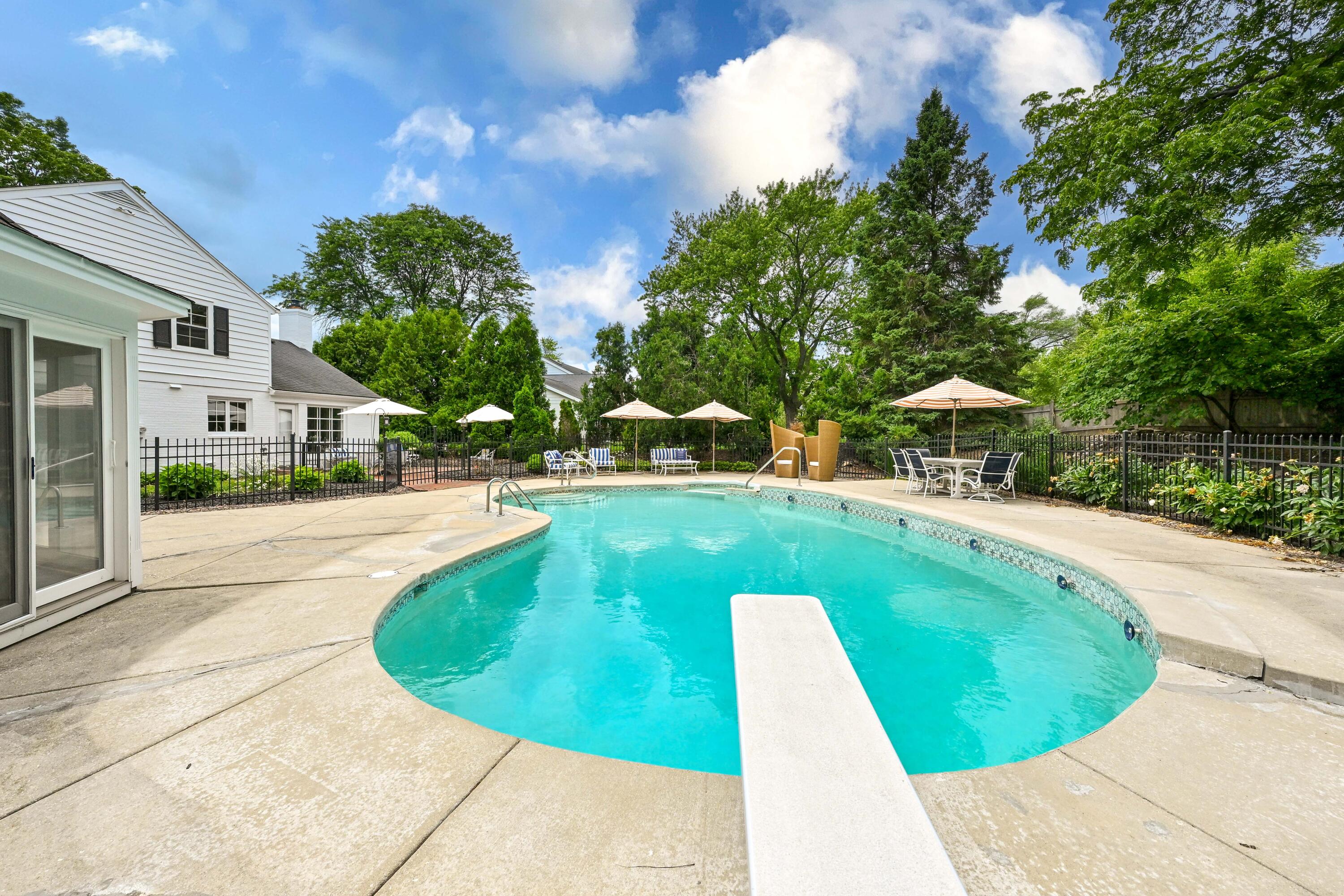 12500 Stephen Pl