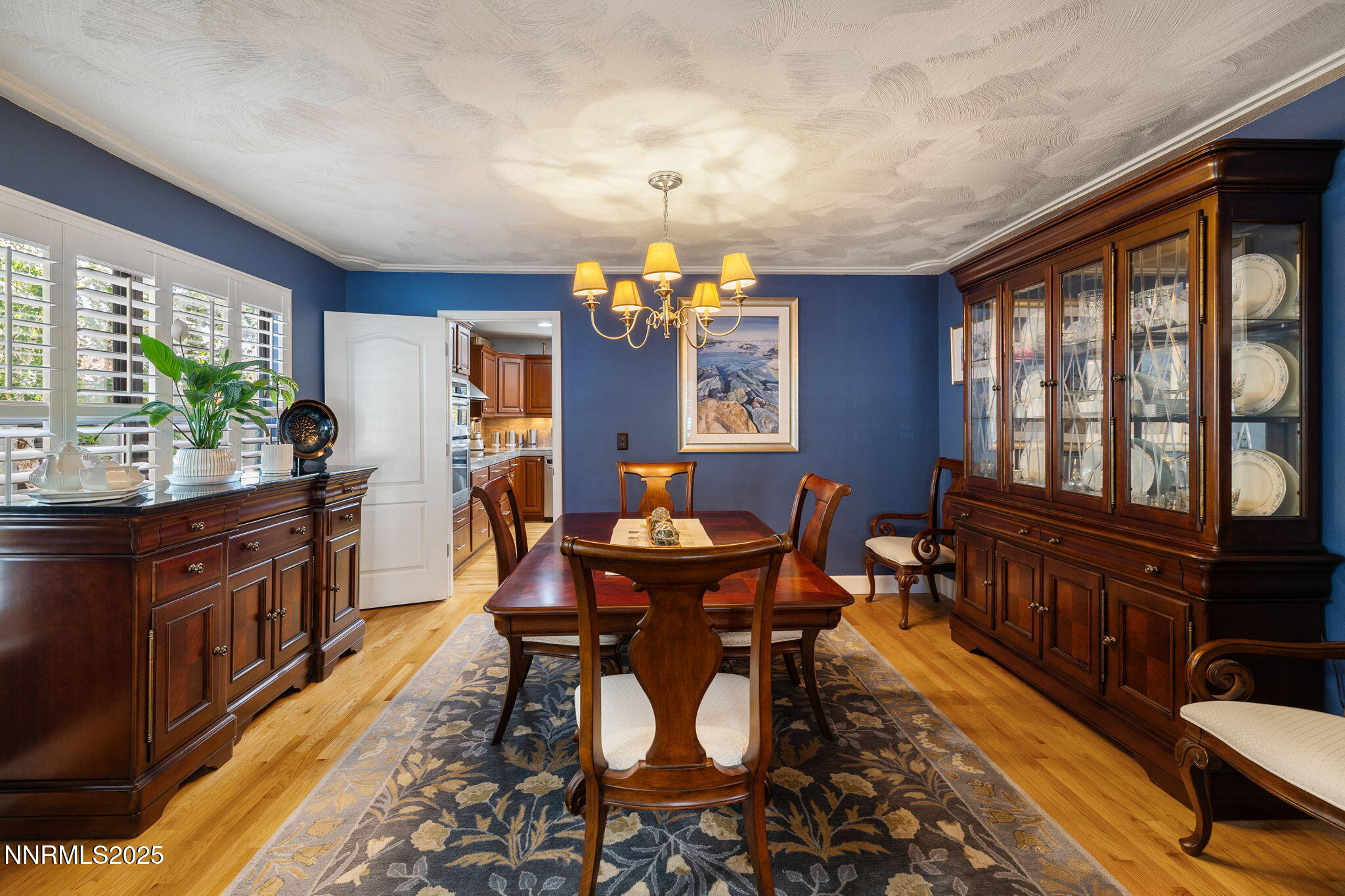 2353 Queen Anne Court