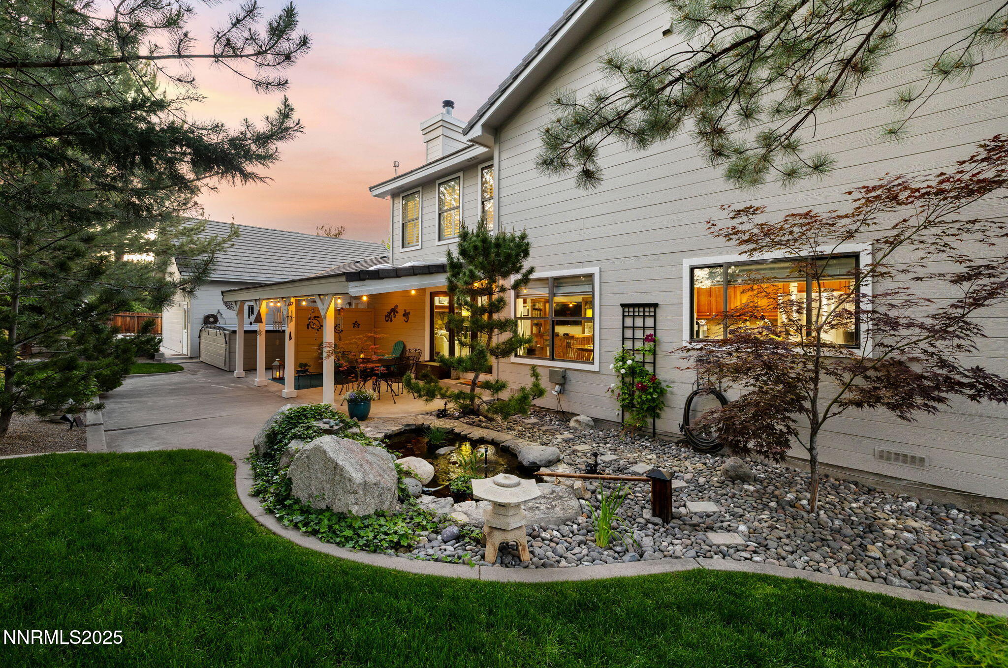 2353 Queen Anne Court
