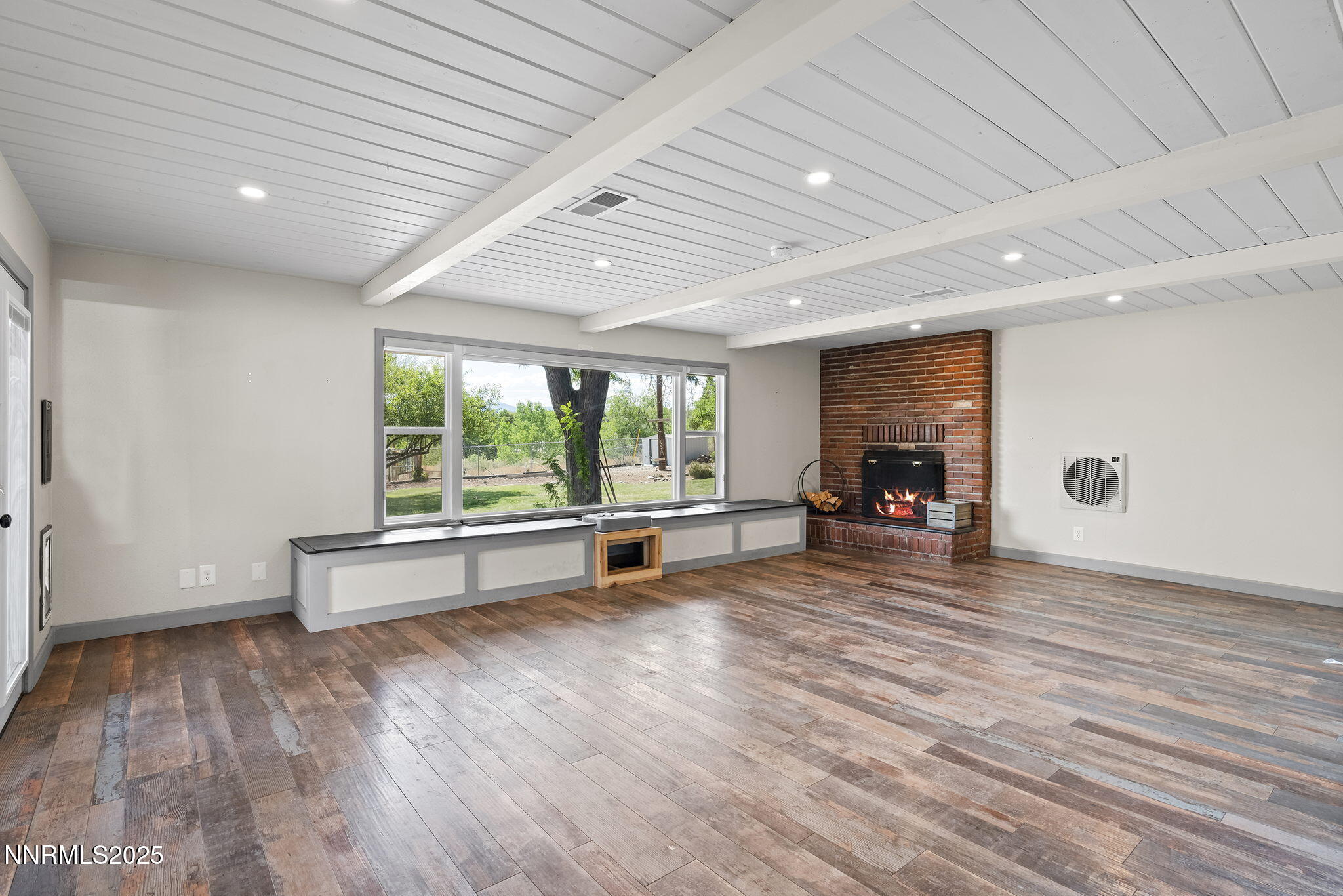 1845 Wesley Drive