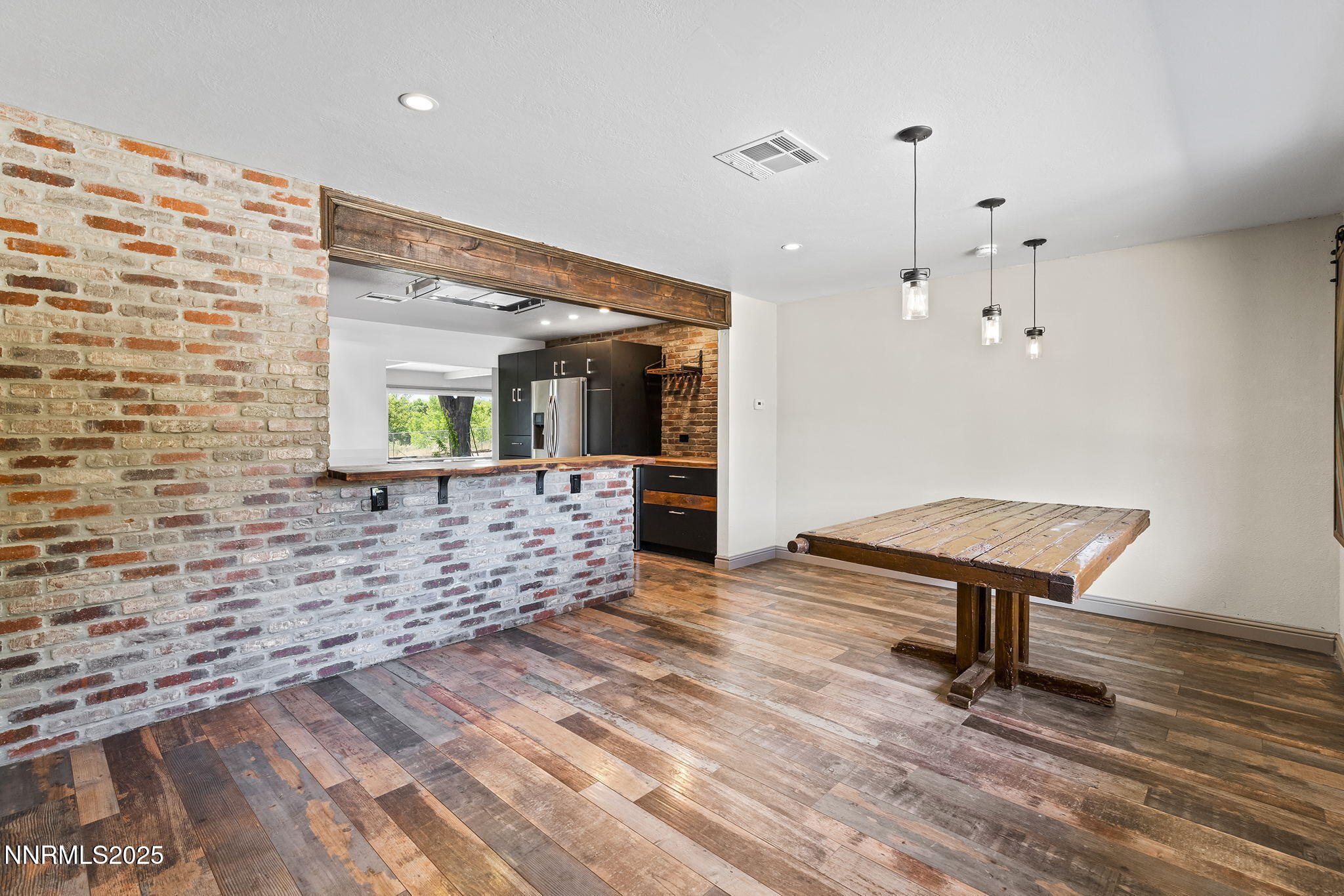 1845 Wesley Drive