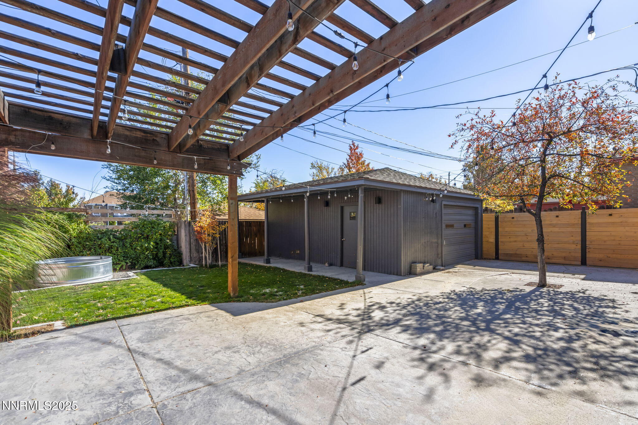 1114 S Arlington Avenue