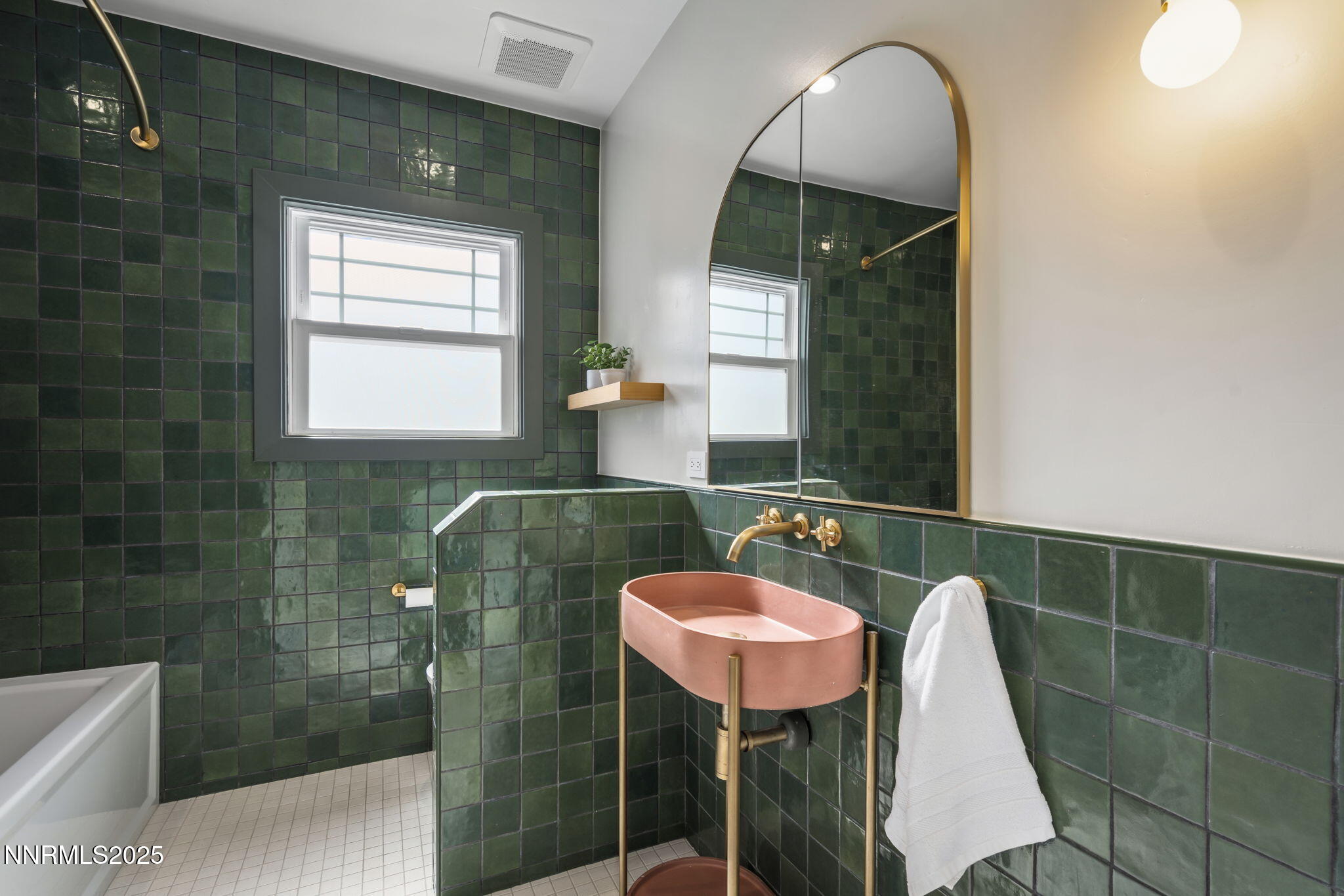 1114 S Arlington Avenue