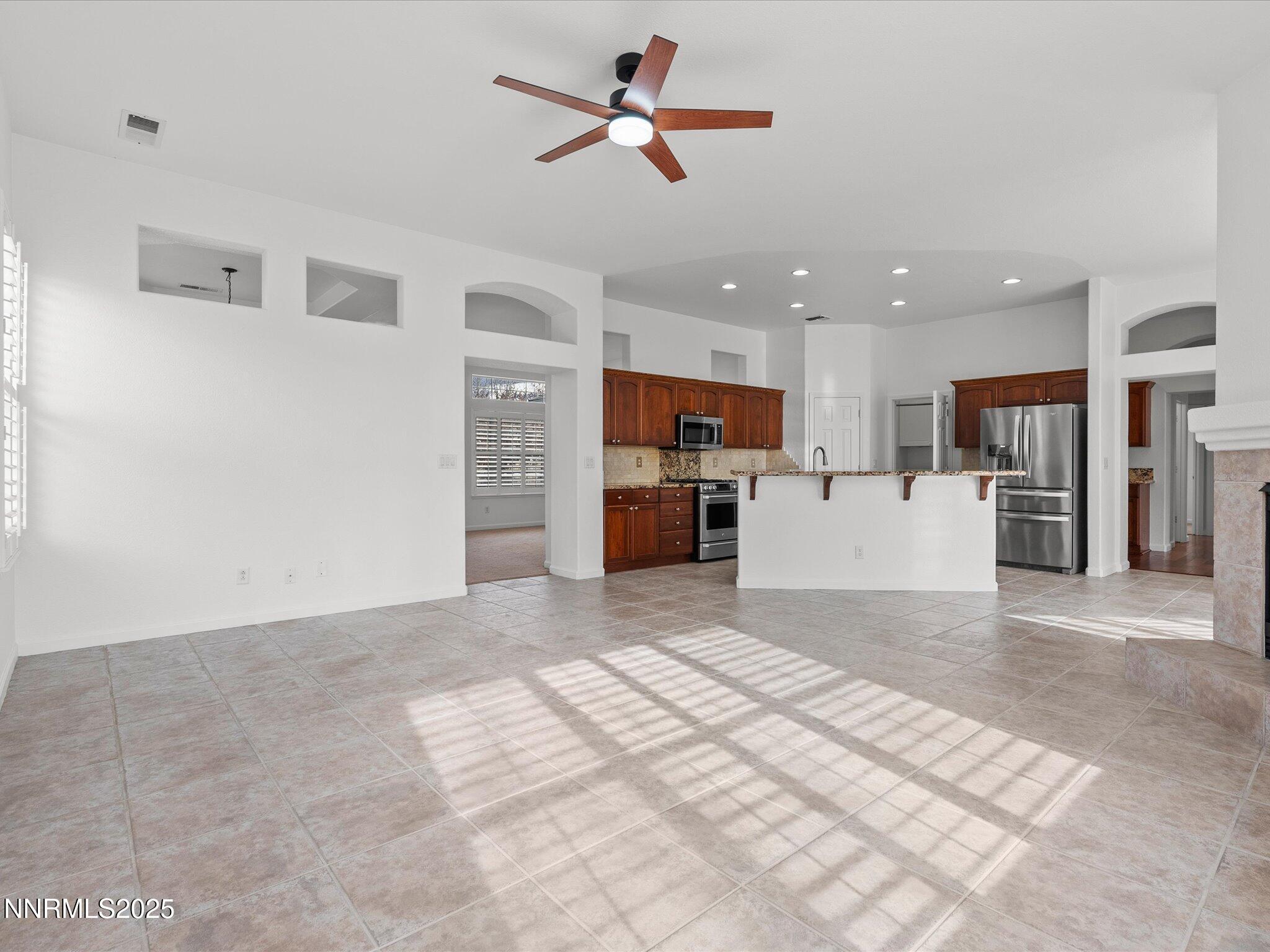 1300 N Foxglen Court