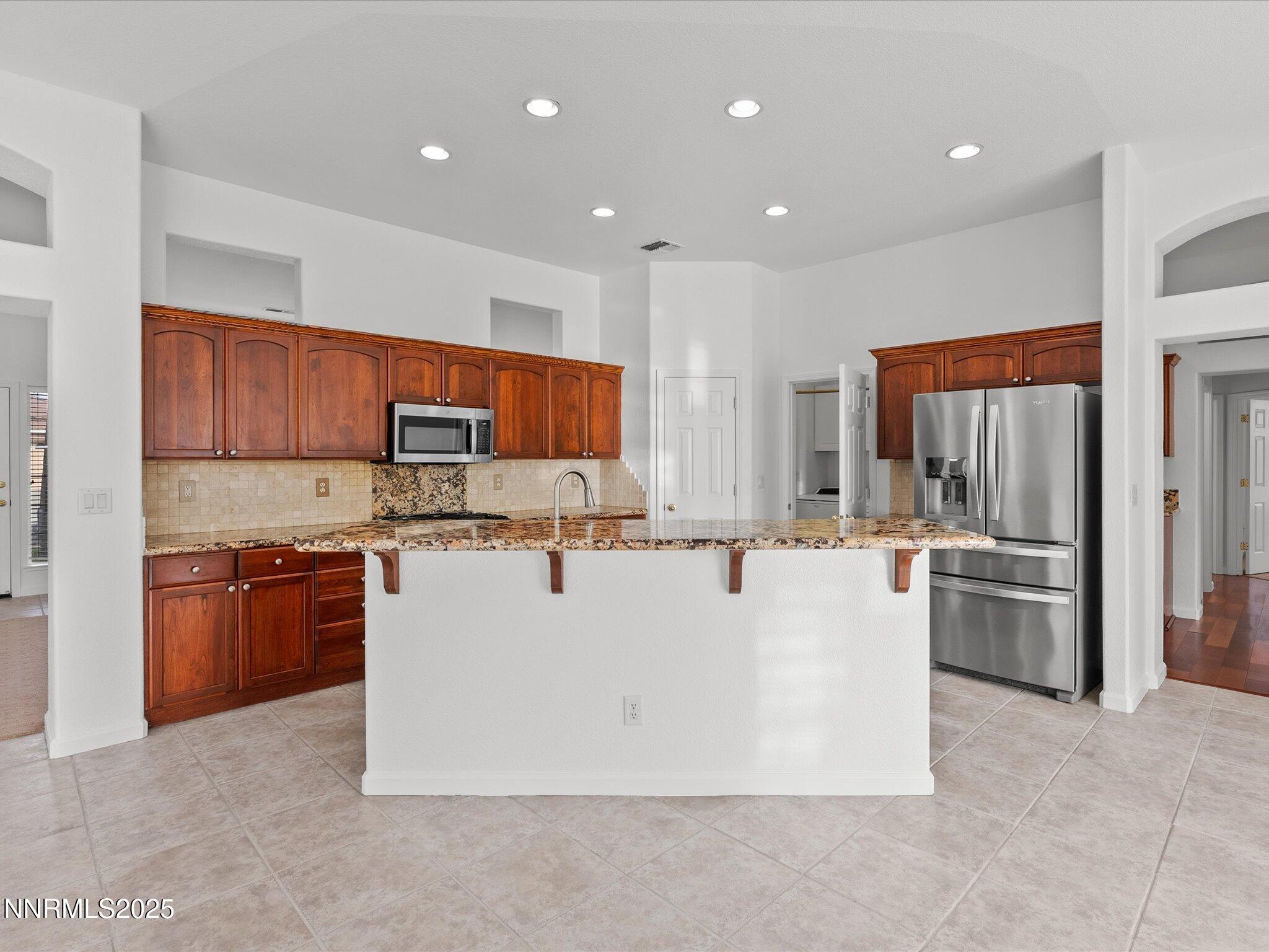 1300 N Foxglen Court