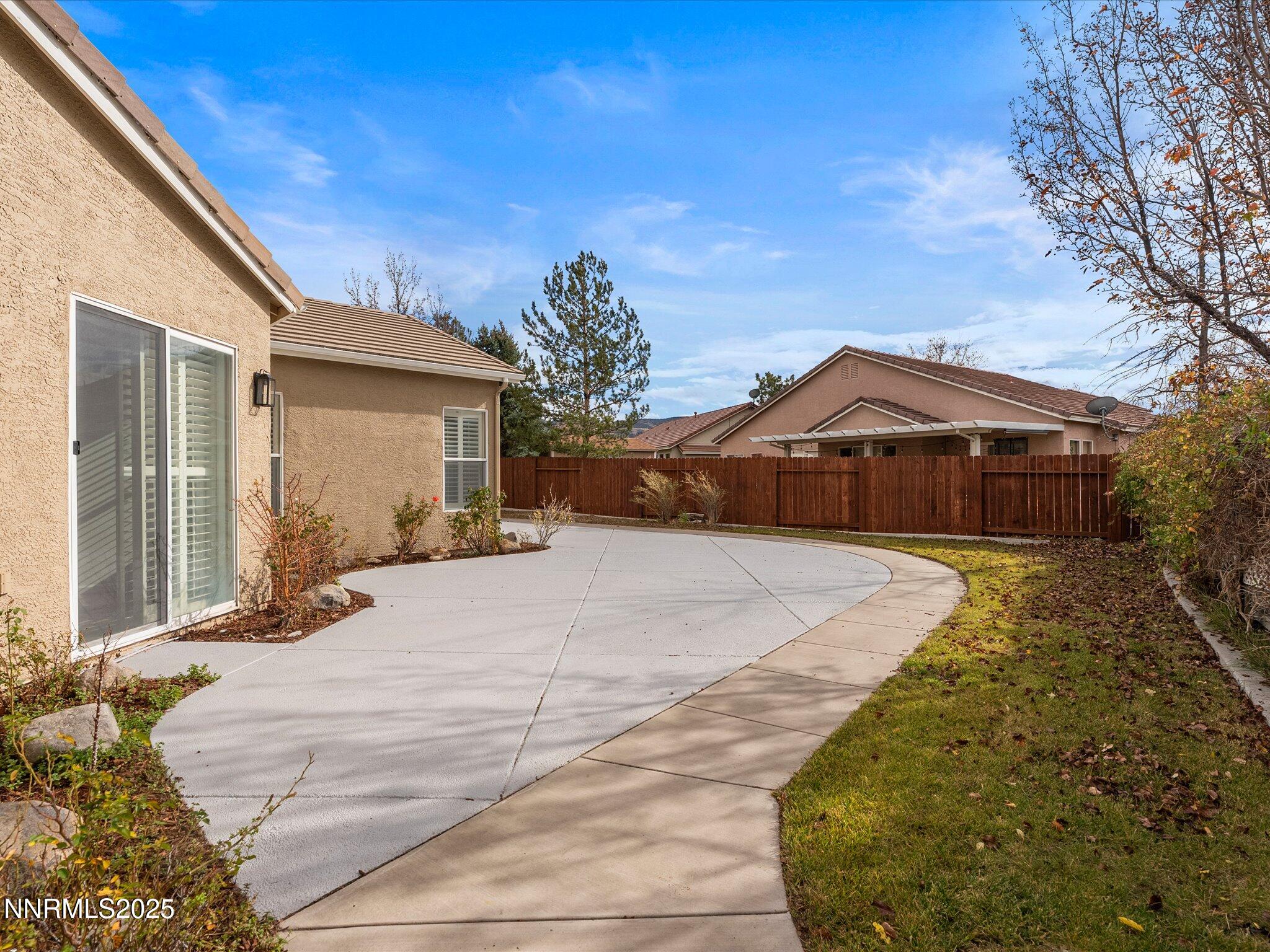 1300 N Foxglen Court