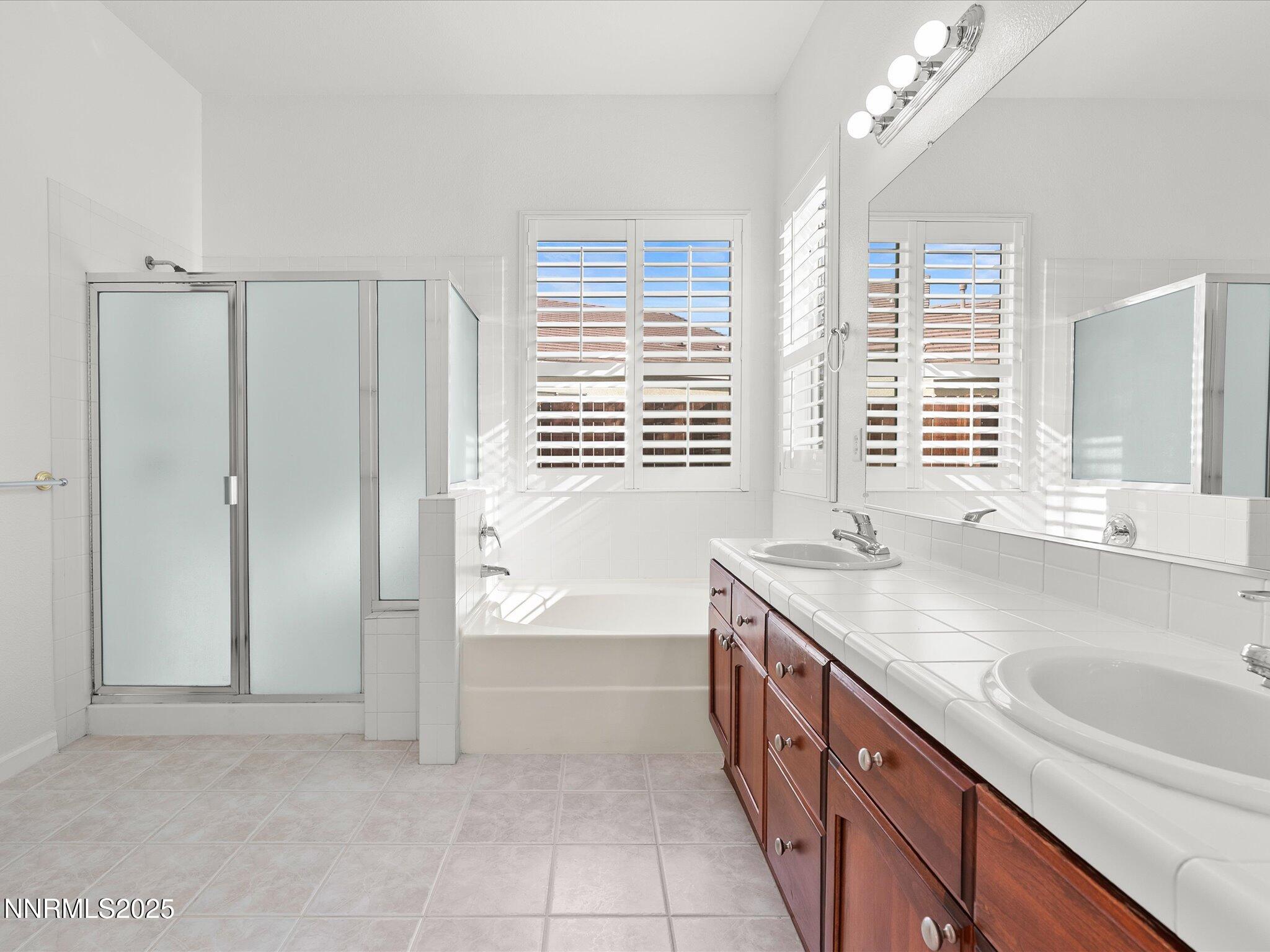 1300 N Foxglen Court