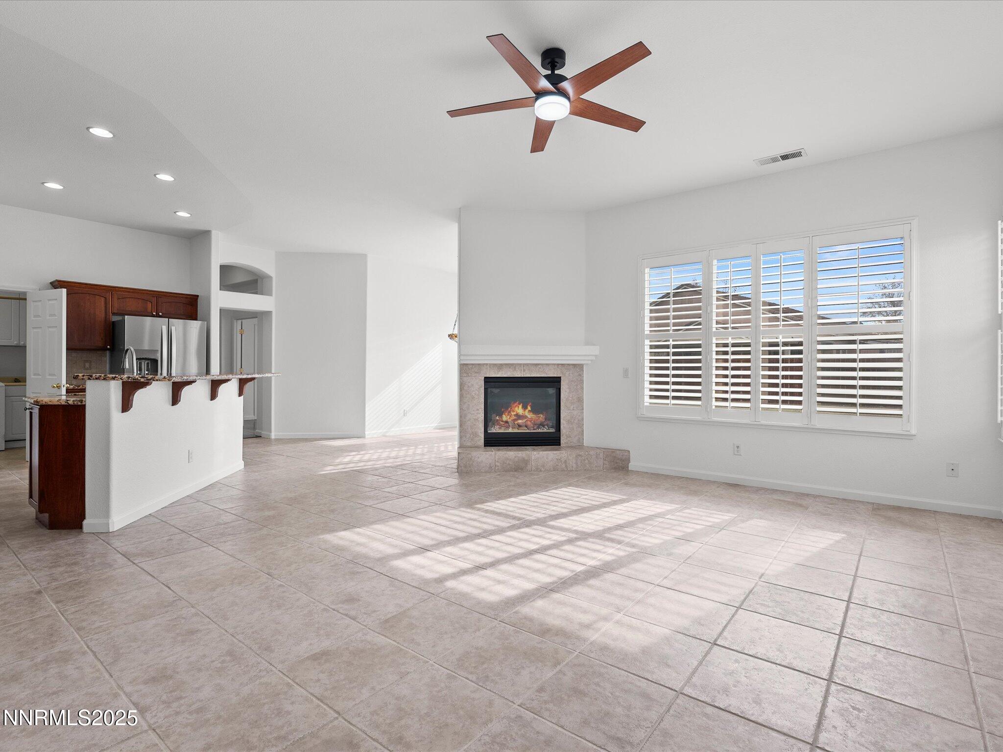 1300 N Foxglen Court