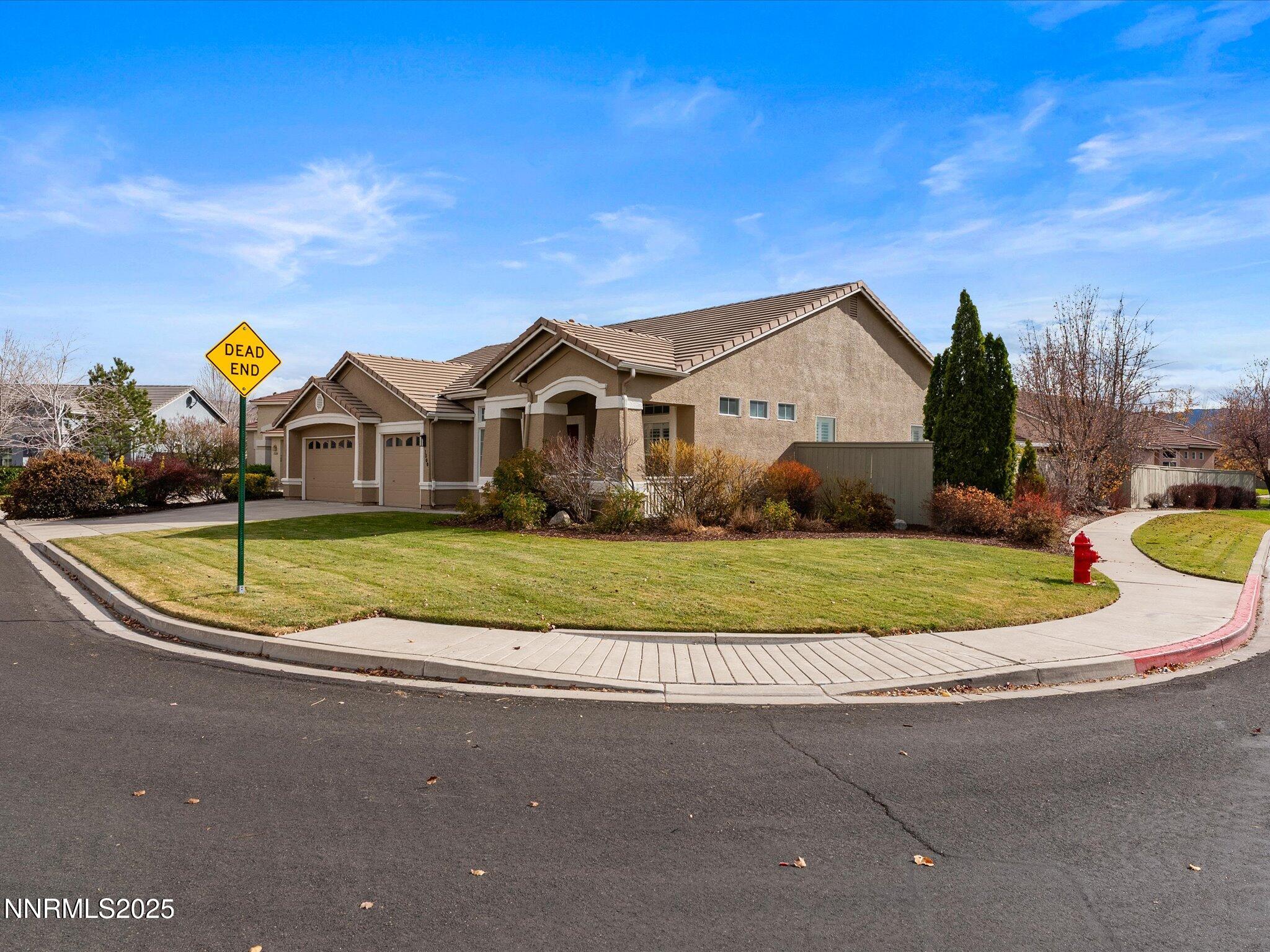 1300 N Foxglen Court