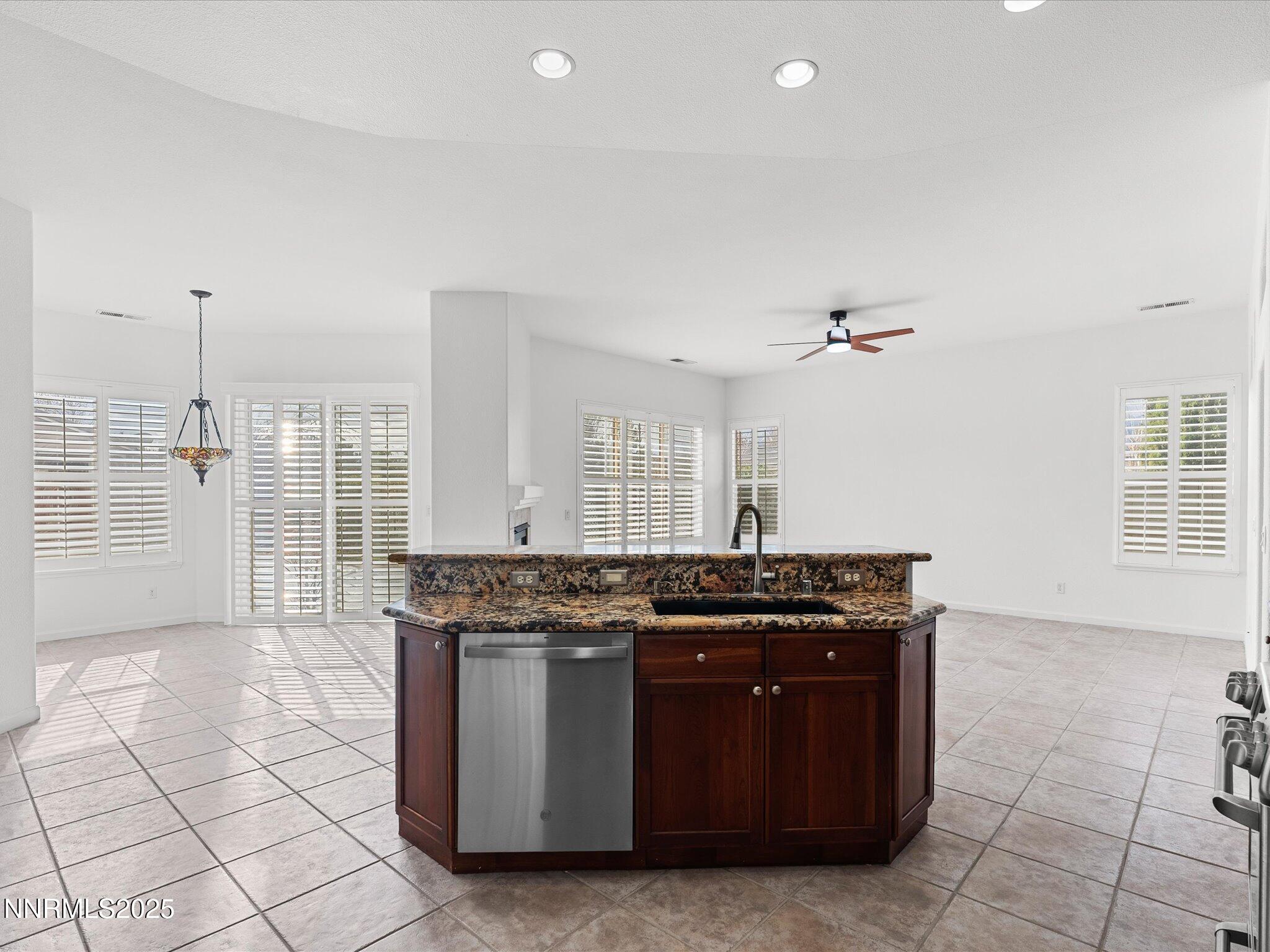 1300 N Foxglen Court