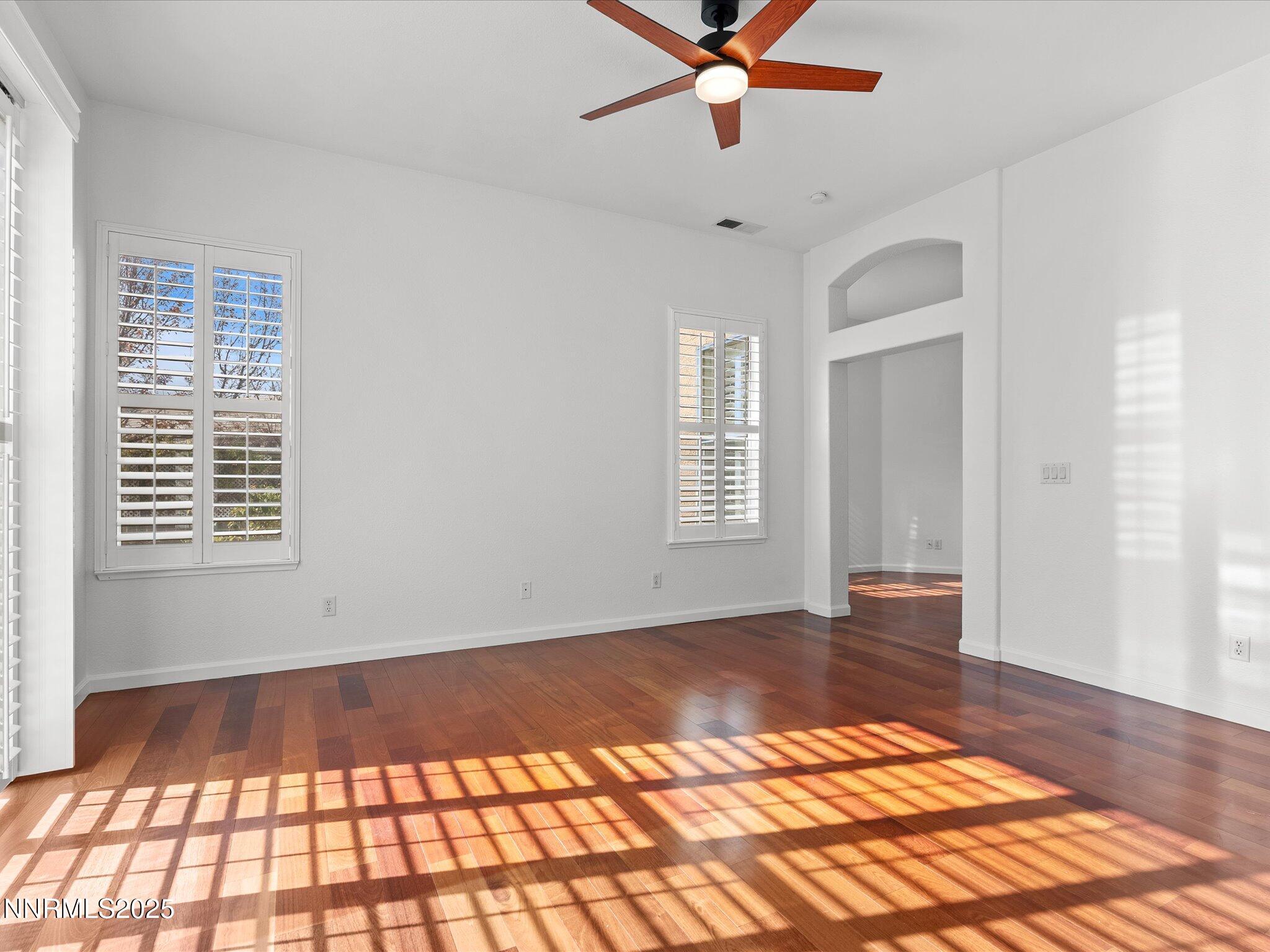 1300 N Foxglen Court