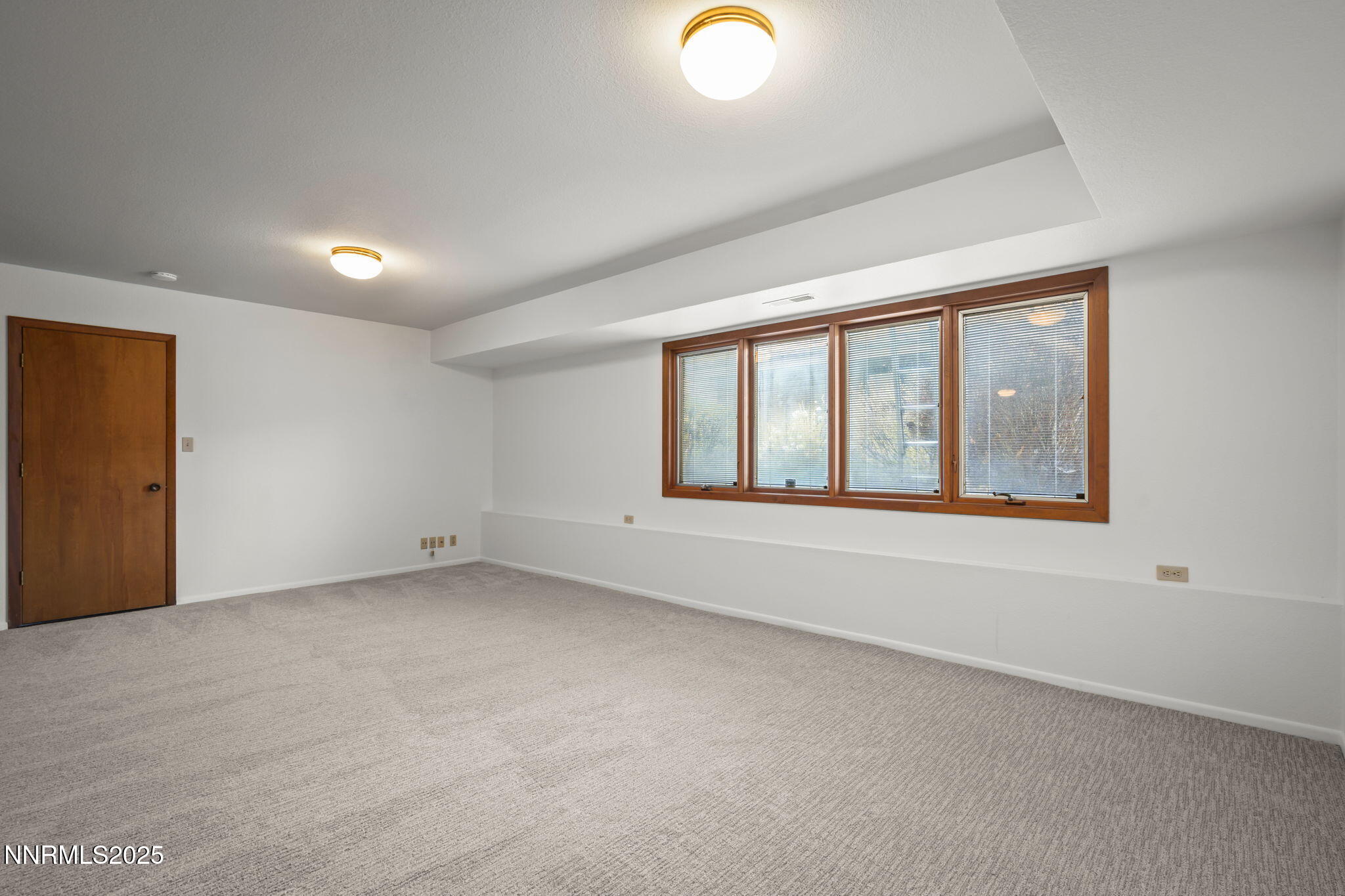 1443 Copper Point Circle