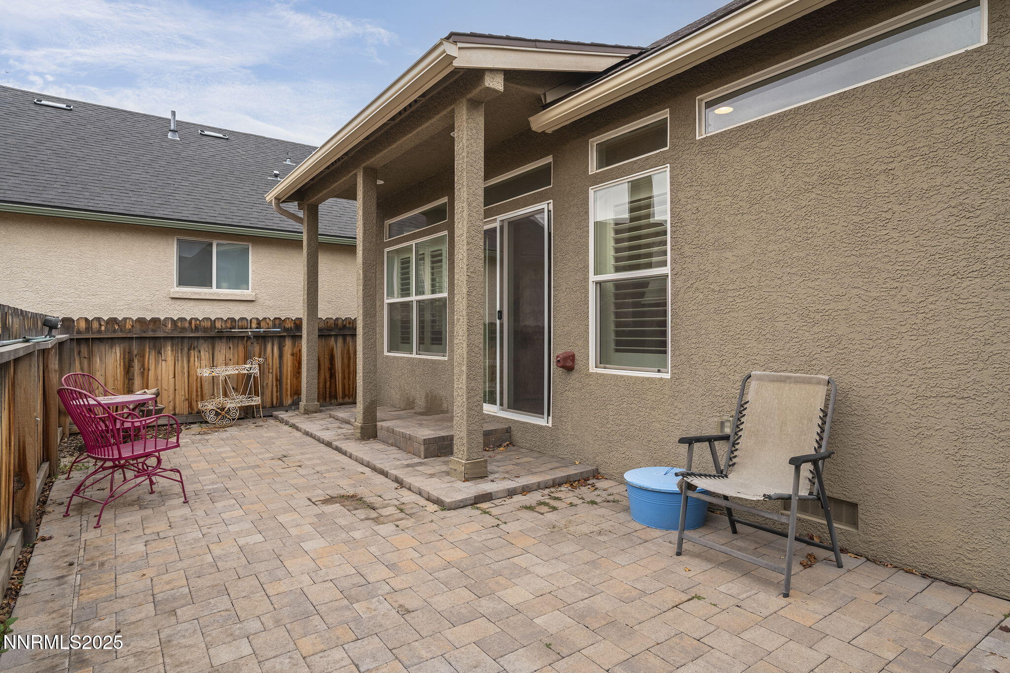 985 Floral Ridge Way