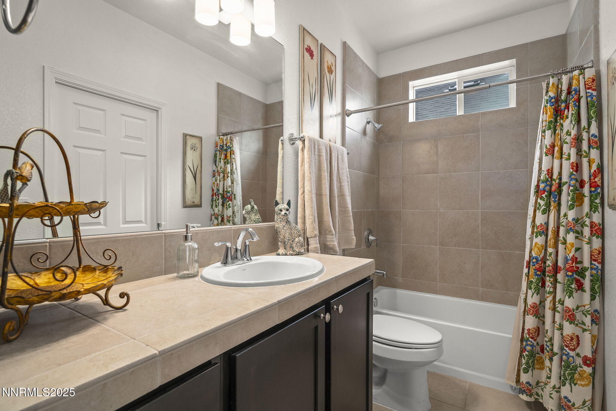 985 Floral Ridge Way