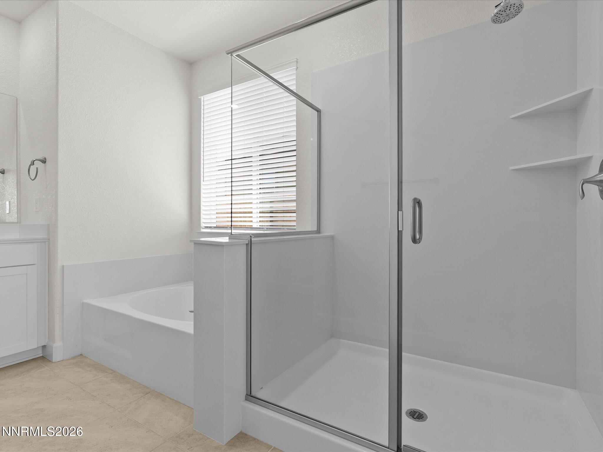 622 W Equinox Peak Court