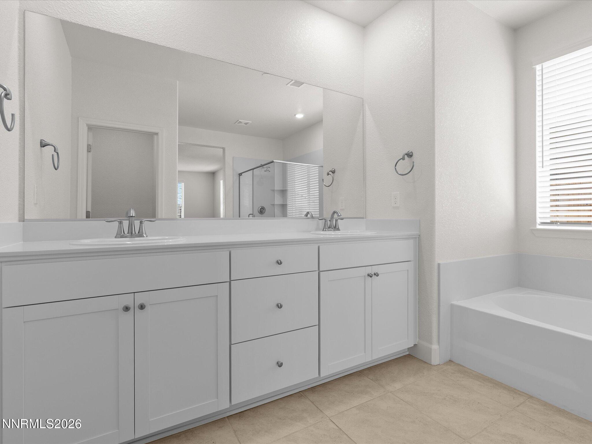 622 W Equinox Peak Court