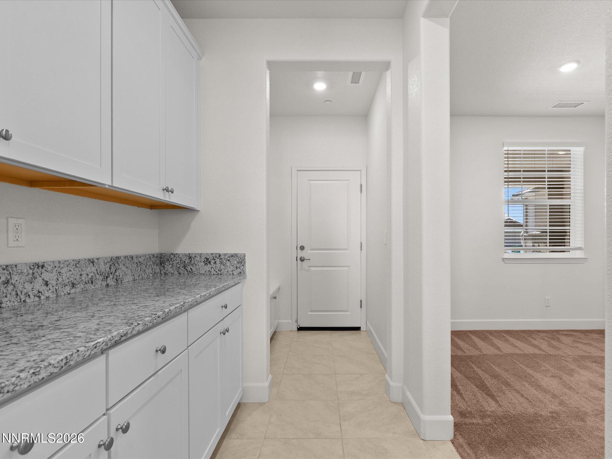 622 W Equinox Peak Court